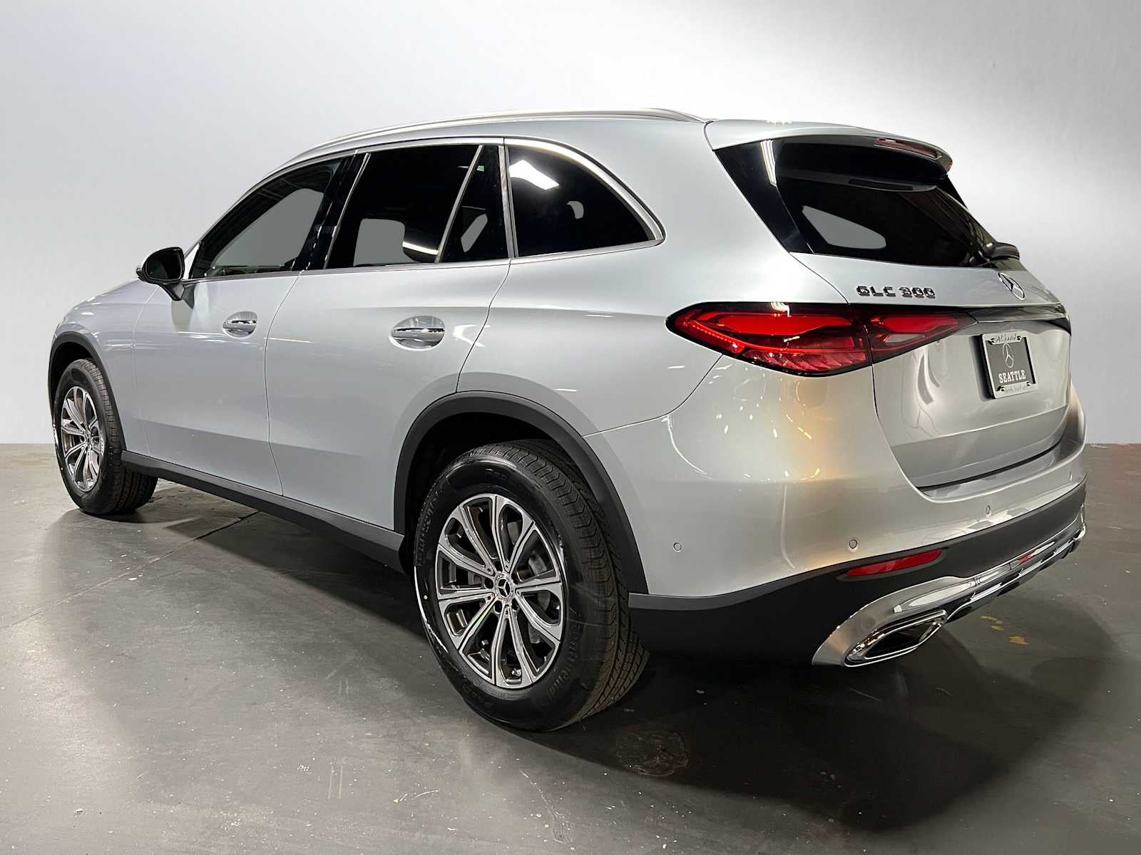 2025 Mercedes-Benz GLC GLC 300