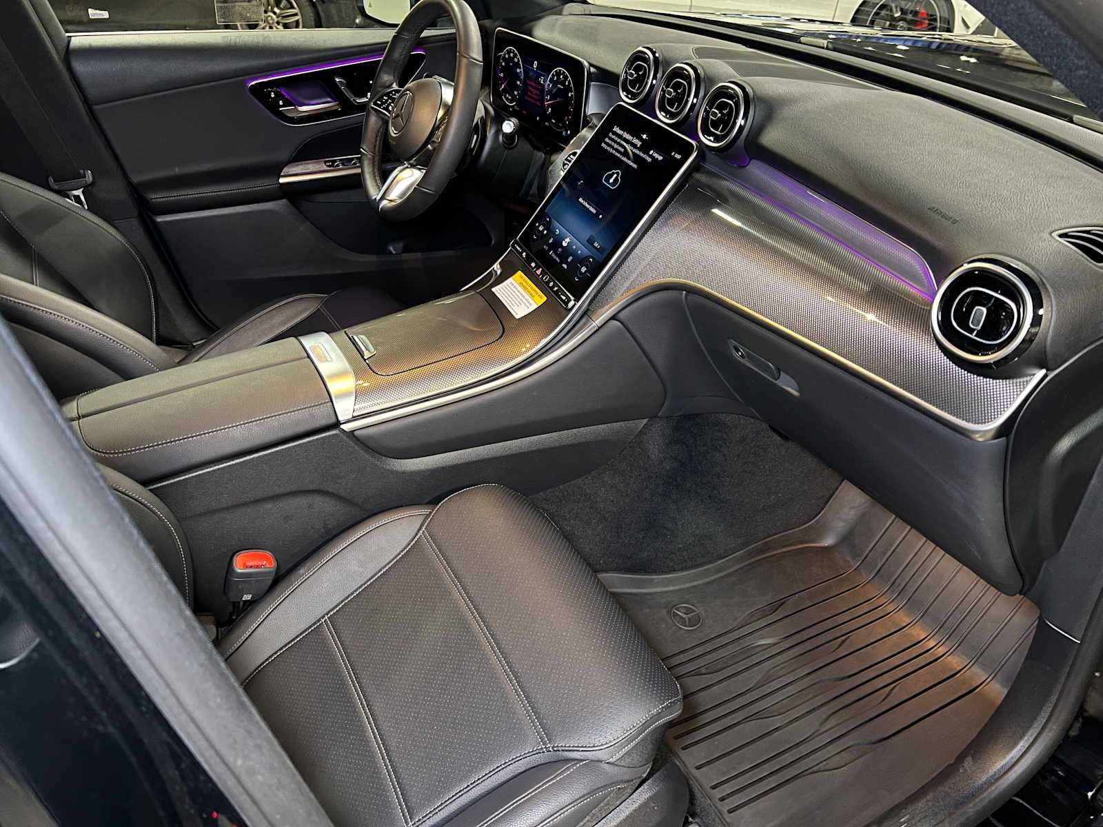 2025 Mercedes-Benz GLC 300 GLC 300