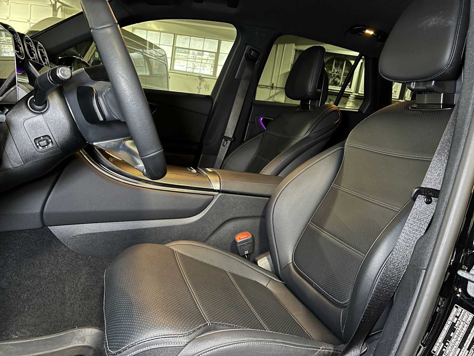 2025 Mercedes-Benz GLC 300 GLC 300