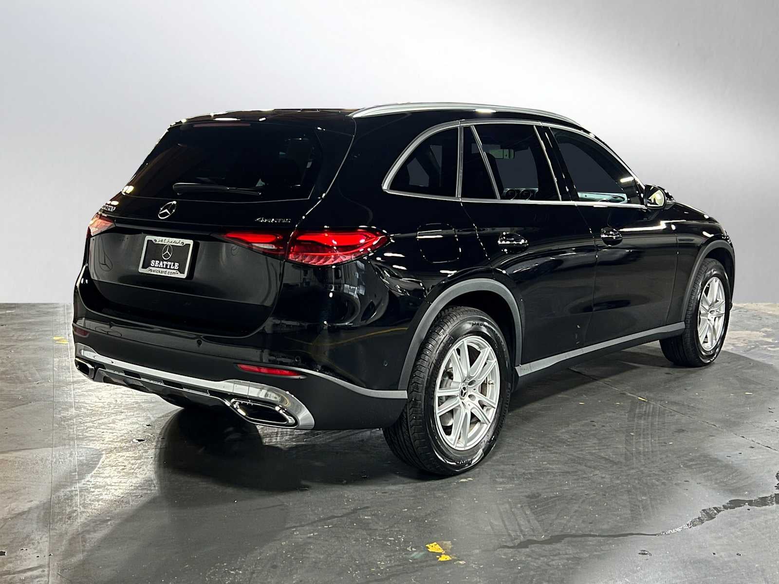 2025 Mercedes-Benz GLC 300 GLC 300