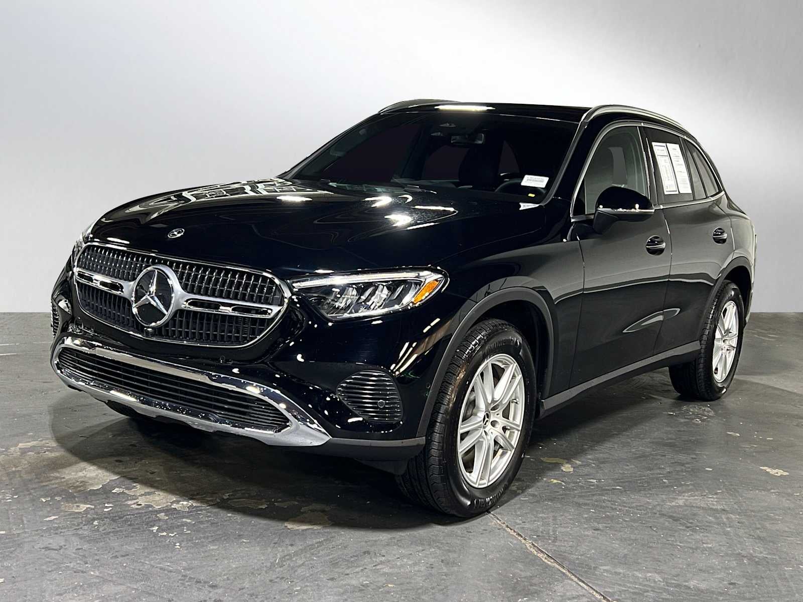 2025 Mercedes-Benz GLC 300 GLC 300
