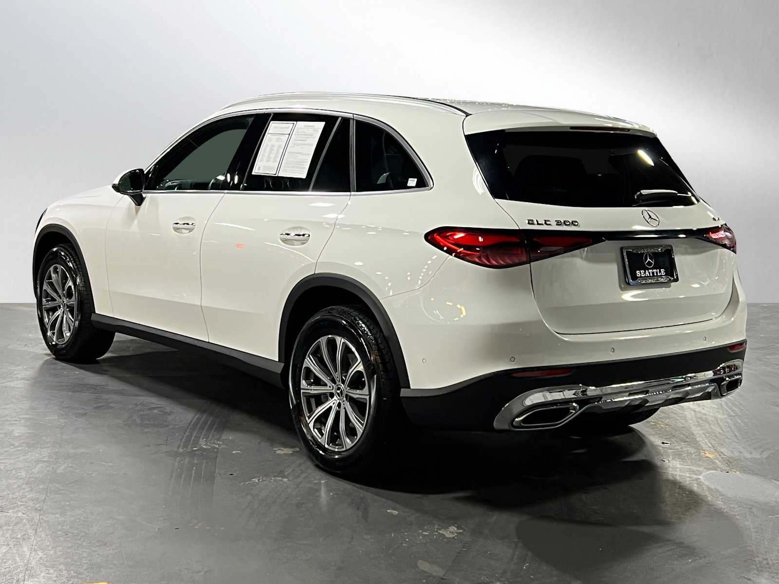 2025 Mercedes-Benz GLC GLC 300