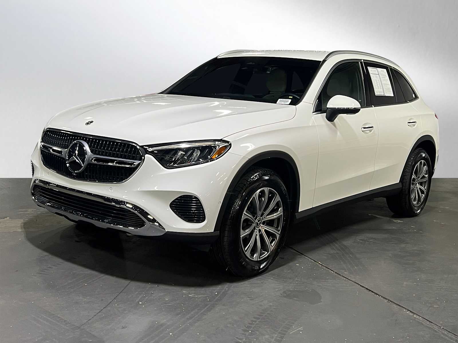 2025 Mercedes-Benz GLC GLC 300