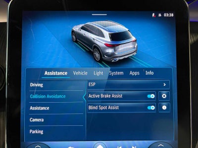 2025 Mercedes-Benz GLC 300 4MATIC® SUV