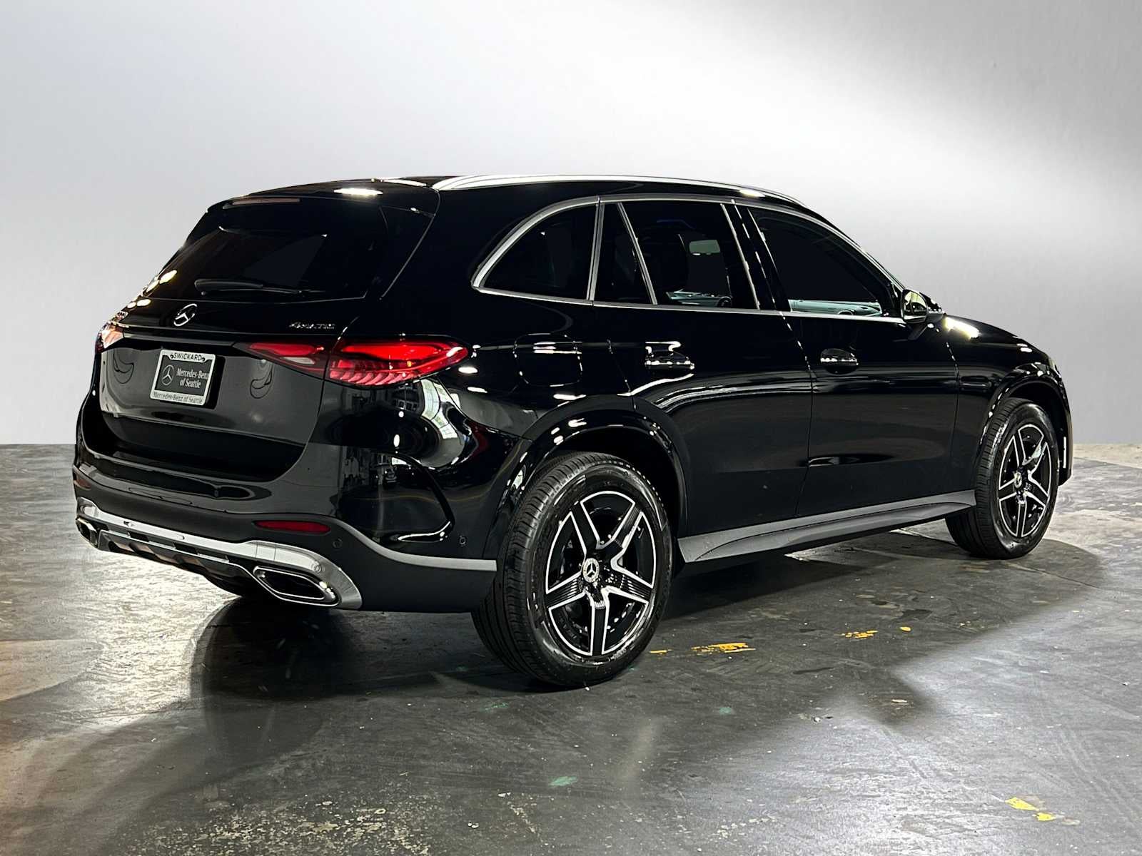 2026 Mercedes-Benz GLC 300 4MATIC® SUV