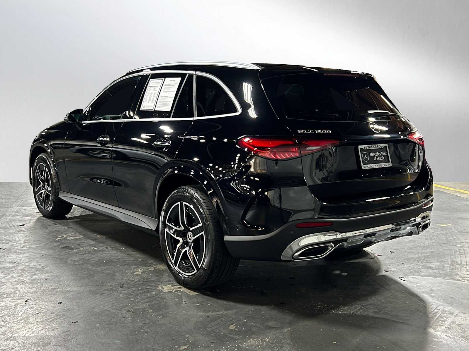 2026 Mercedes-Benz GLC 300 4MATIC® SUV