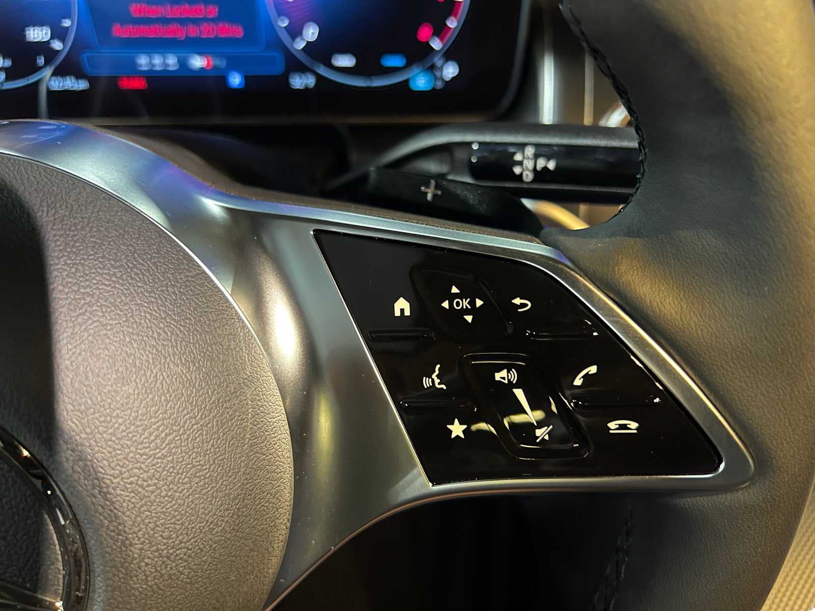 2025 Mercedes-Benz GLC GLC 300