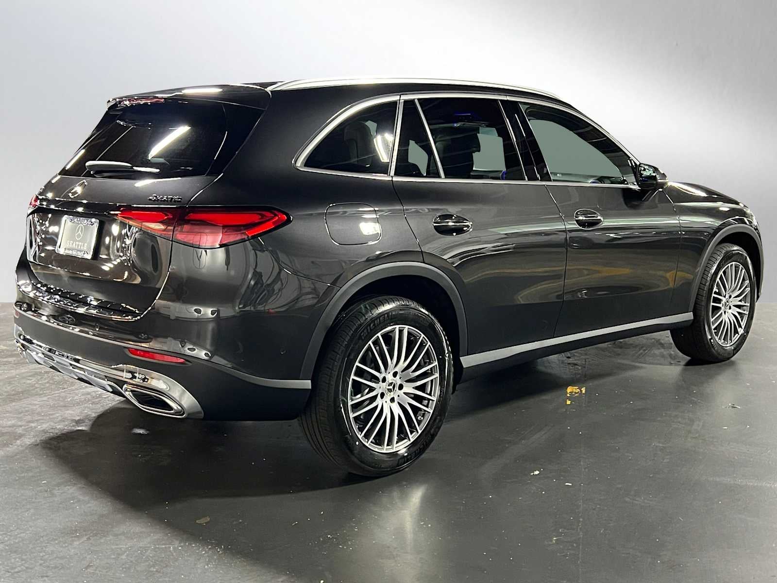 2025 Mercedes-Benz GLC GLC 300