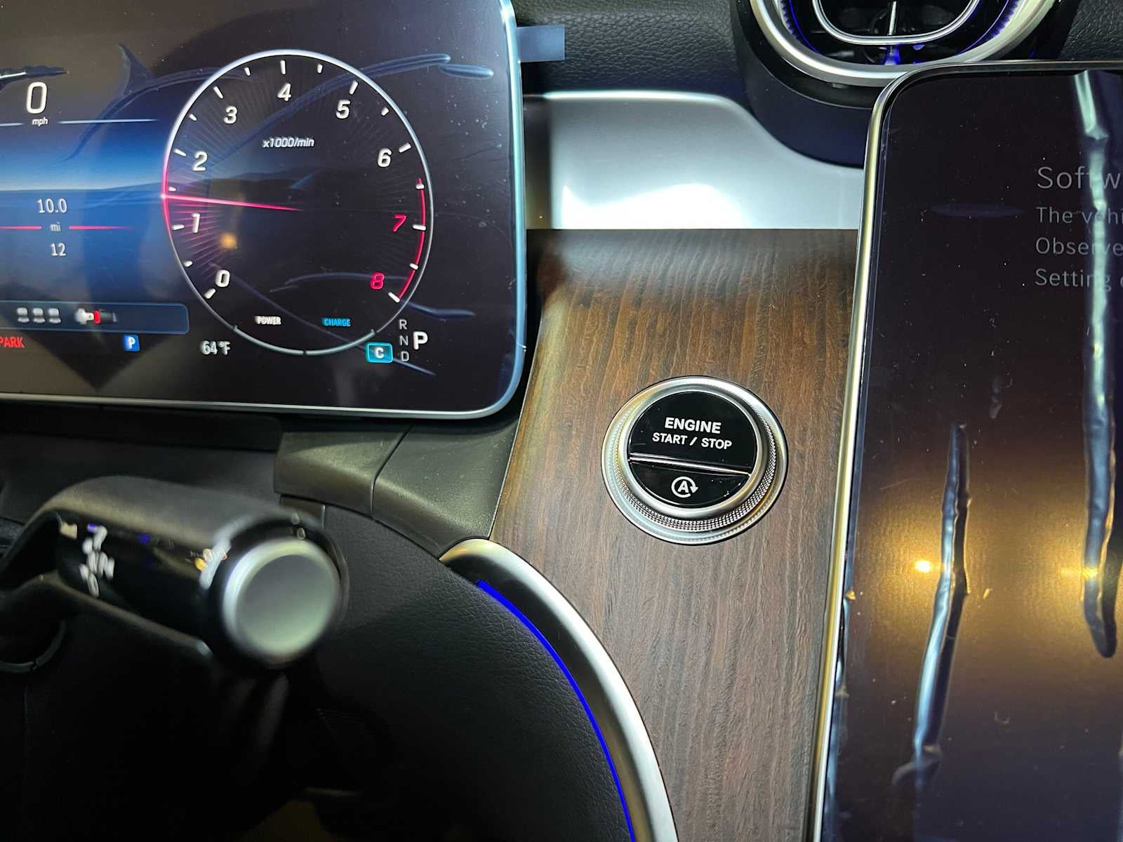 2025 Mercedes-Benz GLC 300 4MATIC® SUV