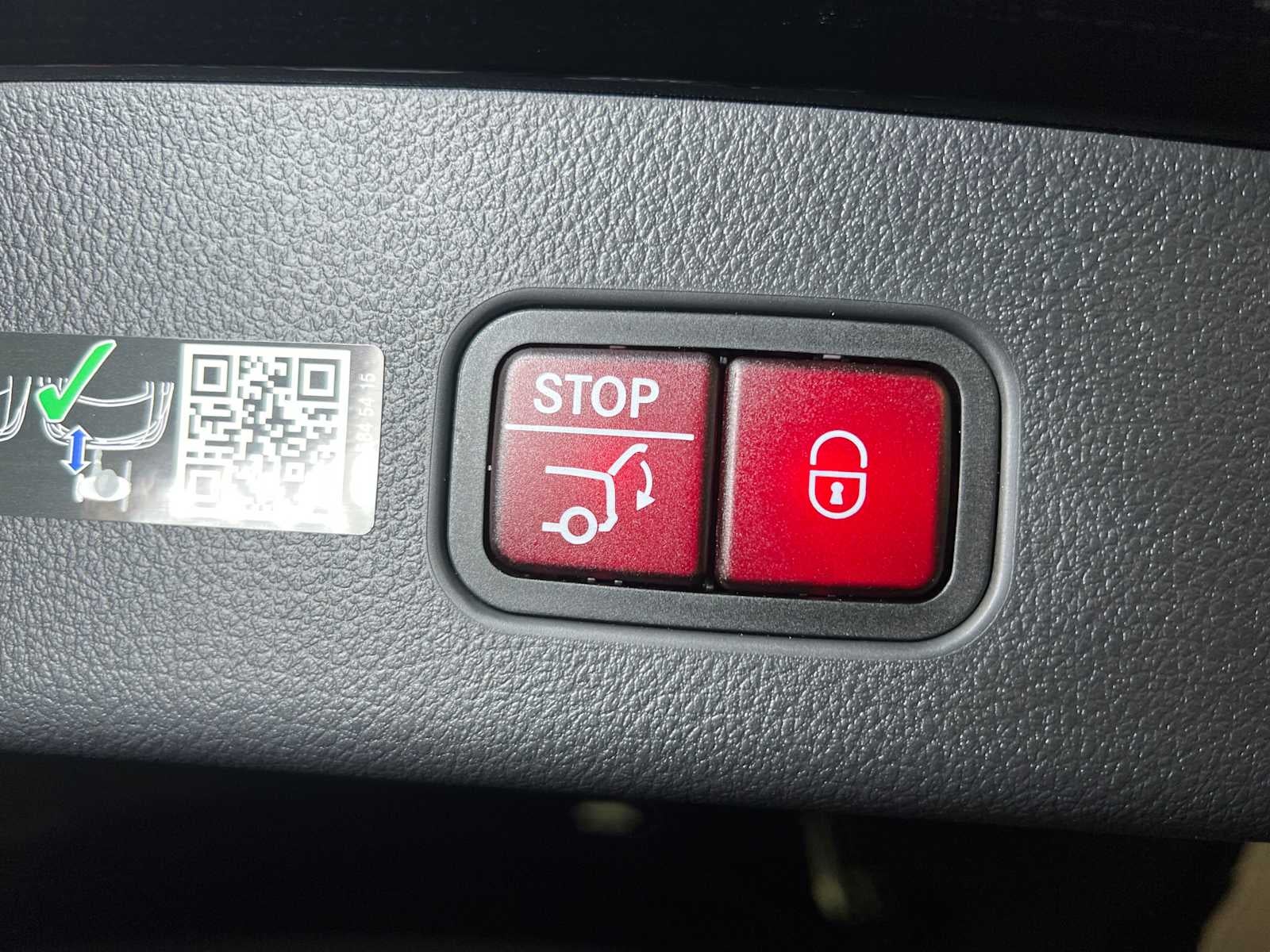 2025 Mercedes-Benz GLC 300 4MATIC® SUV