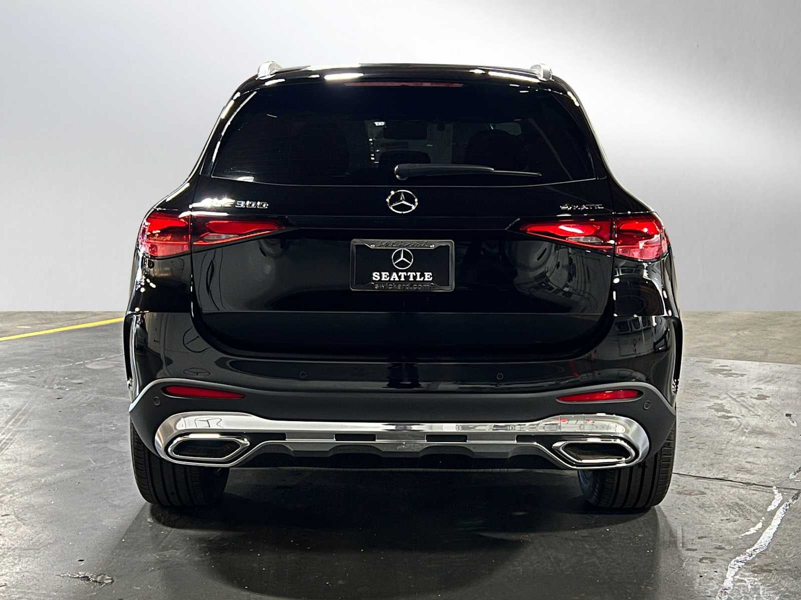 2025 Mercedes-Benz GLC 300 4MATIC® SUV