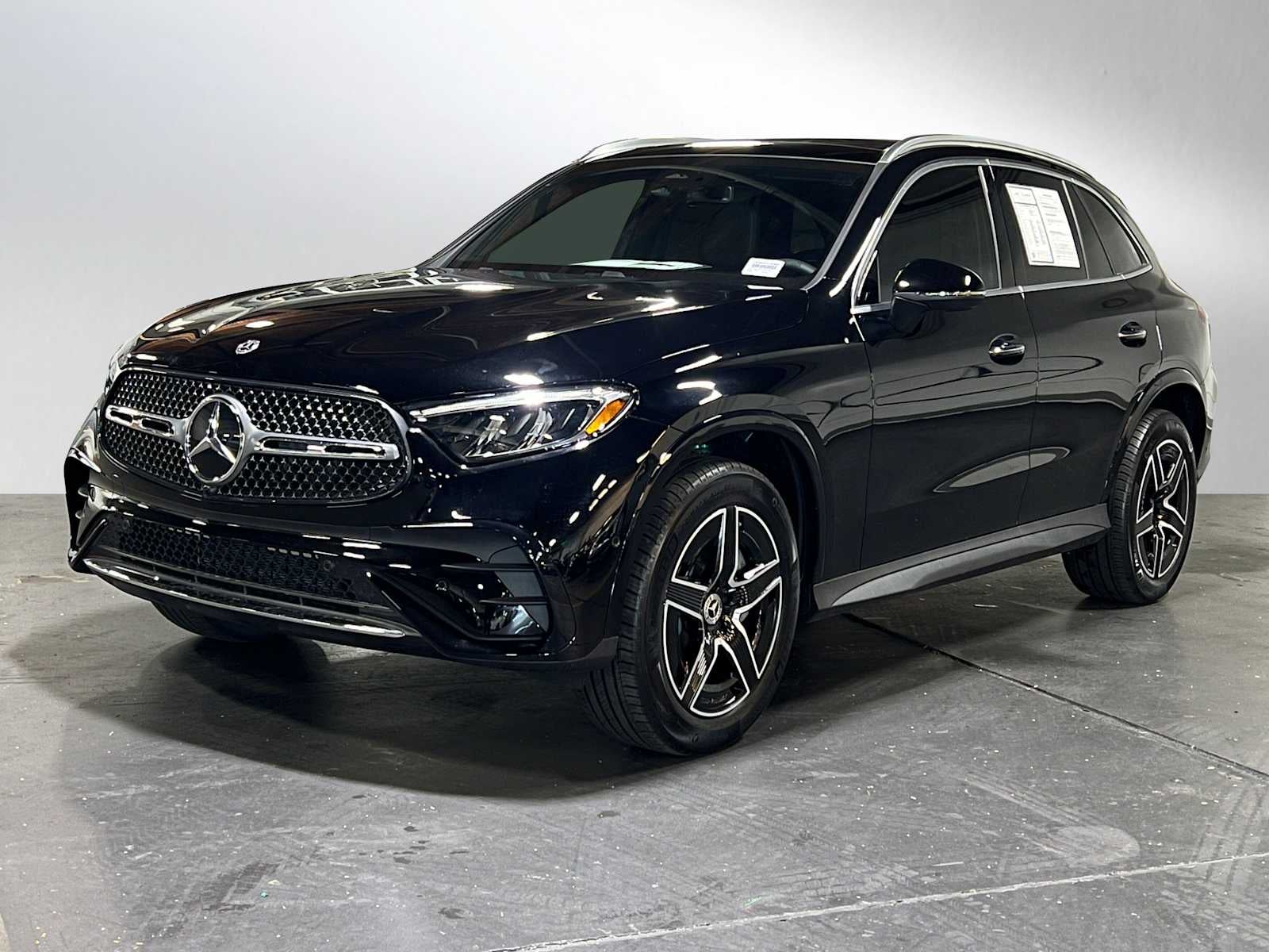 2025 Mercedes-Benz GLC 300 4MATIC® SUV
