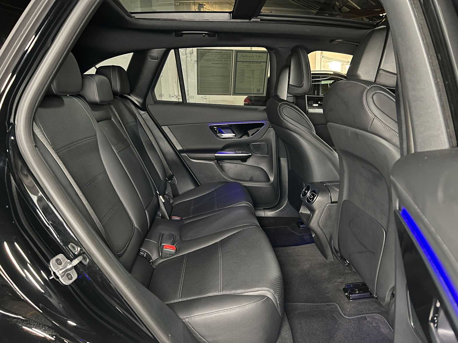 2025 Mercedes-Benz GLC 300 4MATIC® SUV