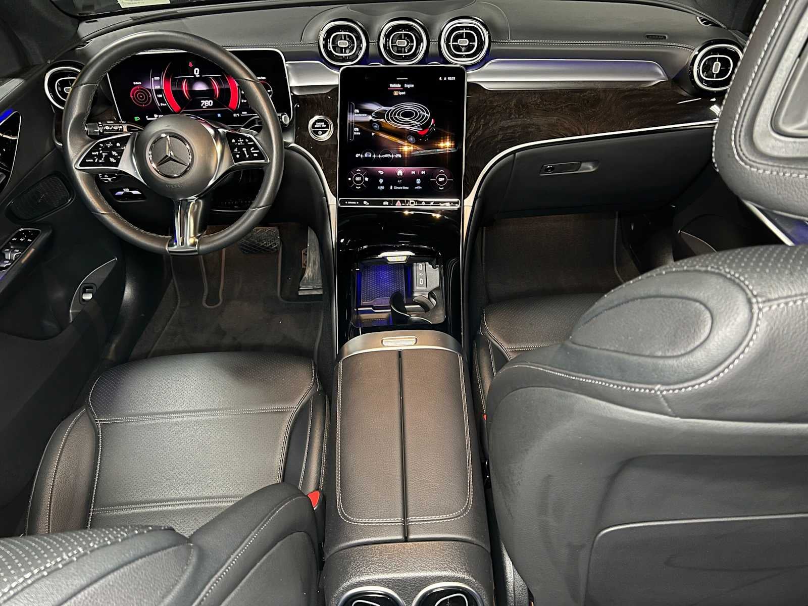 2025 Mercedes-Benz GLC 300 4MATIC® SUV