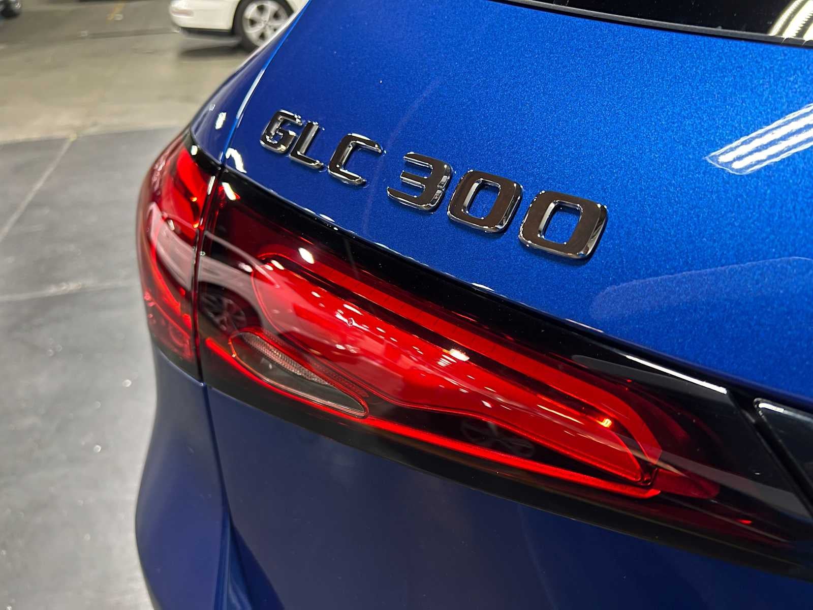 2025 Mercedes-Benz GLC GLC 300