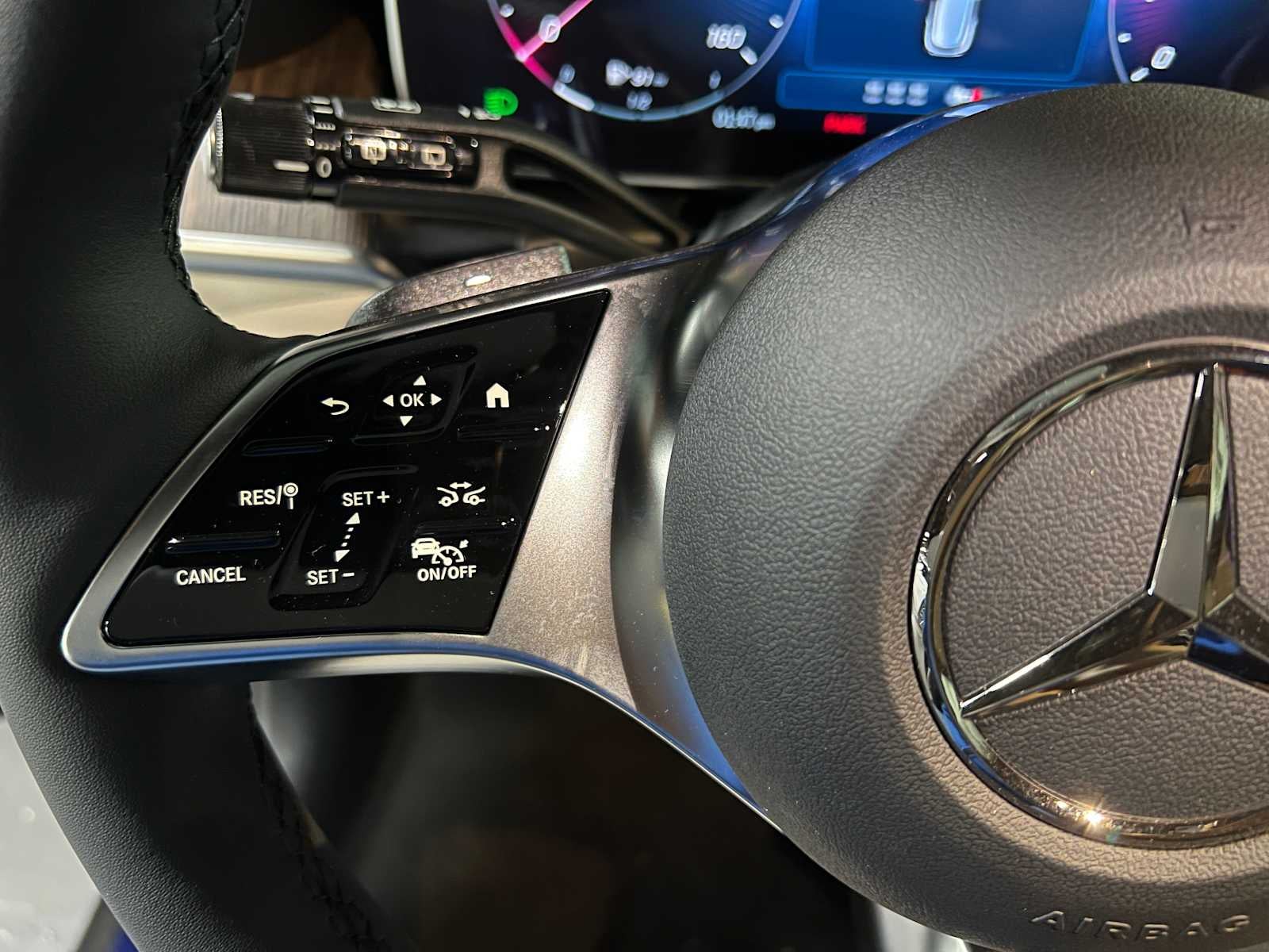 2025 Mercedes-Benz GLC GLC 300