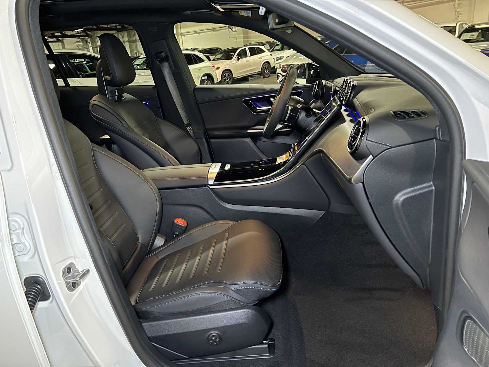 2025 Mercedes-Benz GLC GLC 300