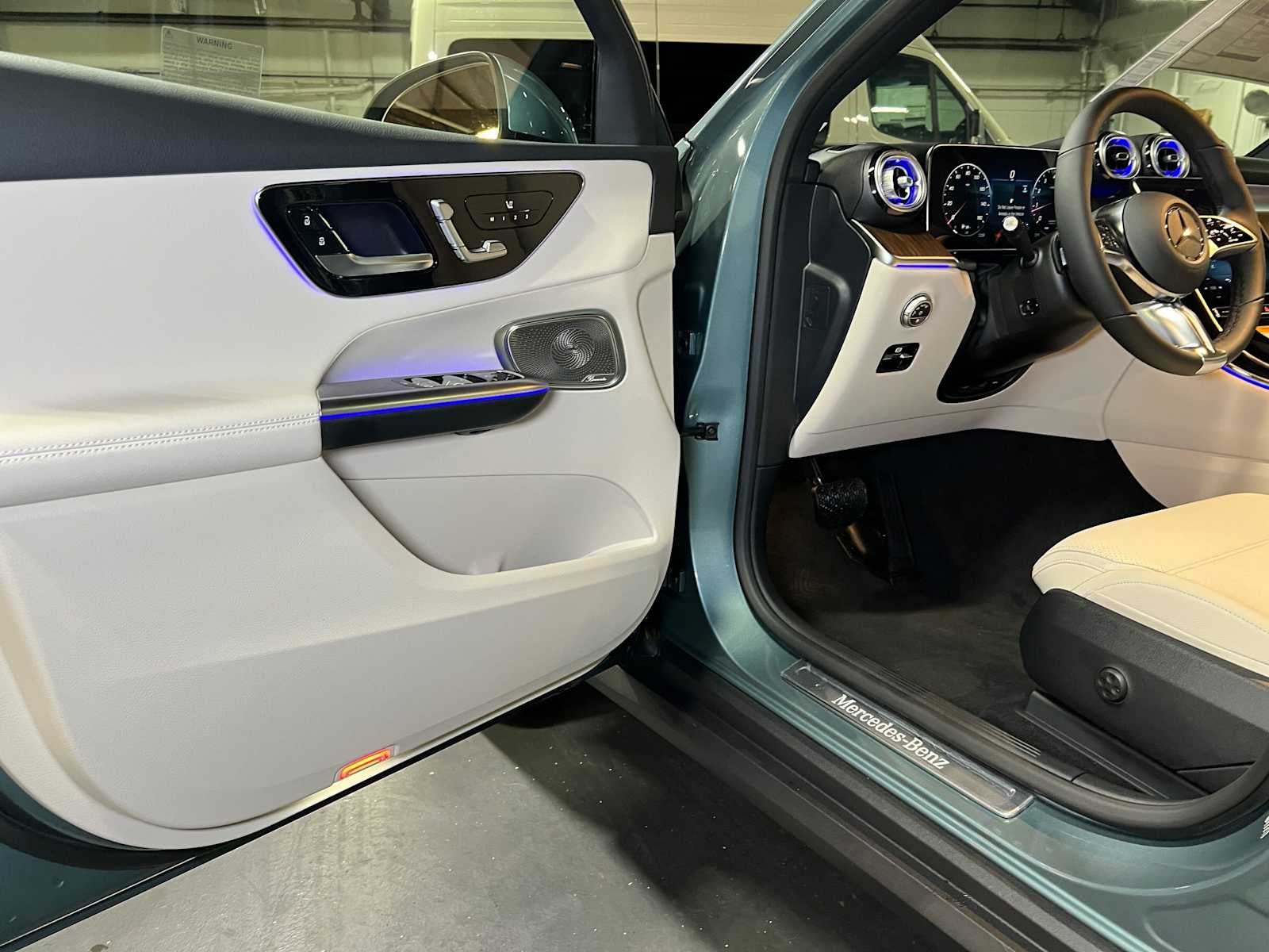 2027 Mercedes-Benz GLC 300 4MATIC® SUV