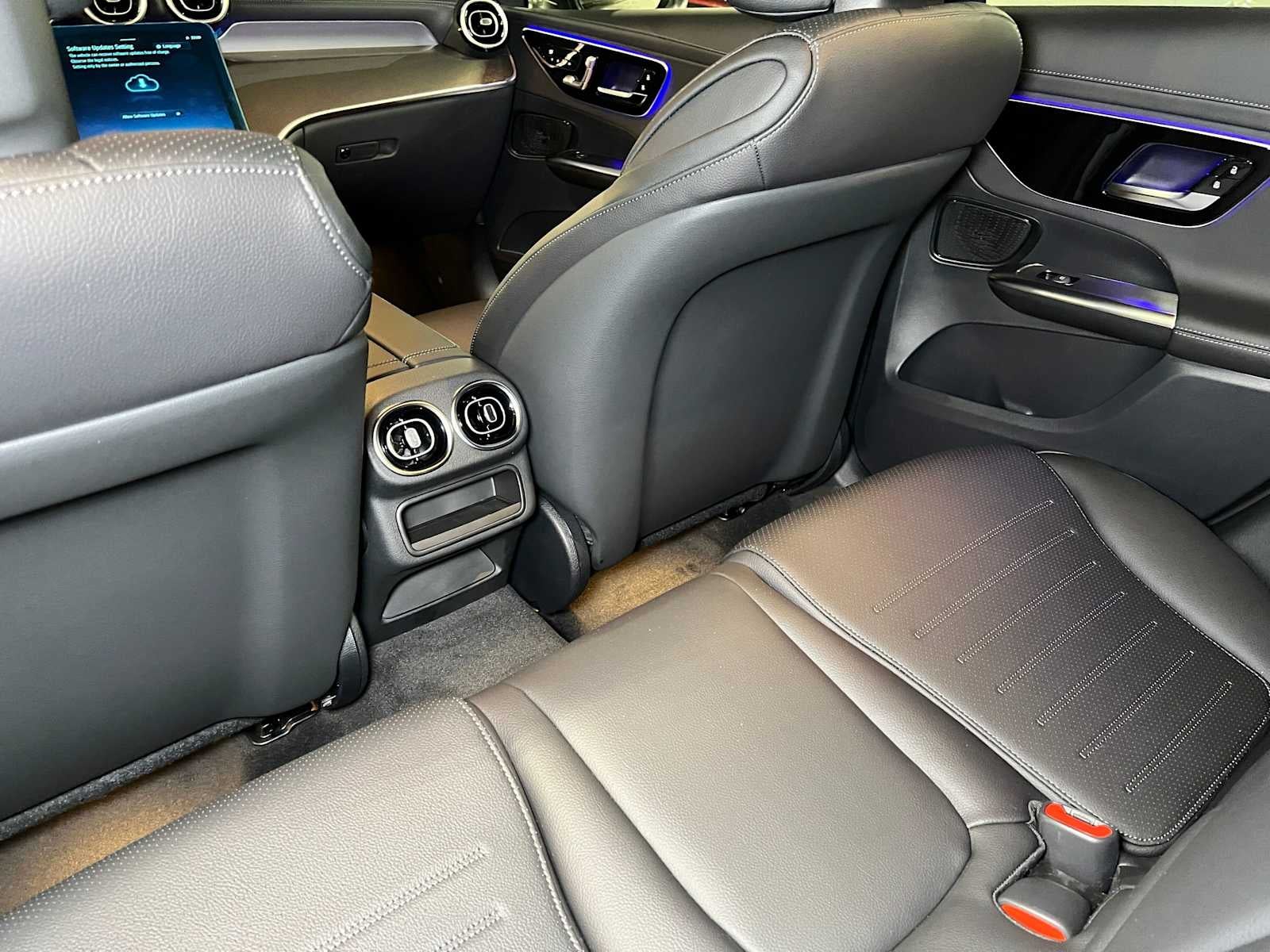 2027 Mercedes-Benz GLC 300 4MATIC® SUV