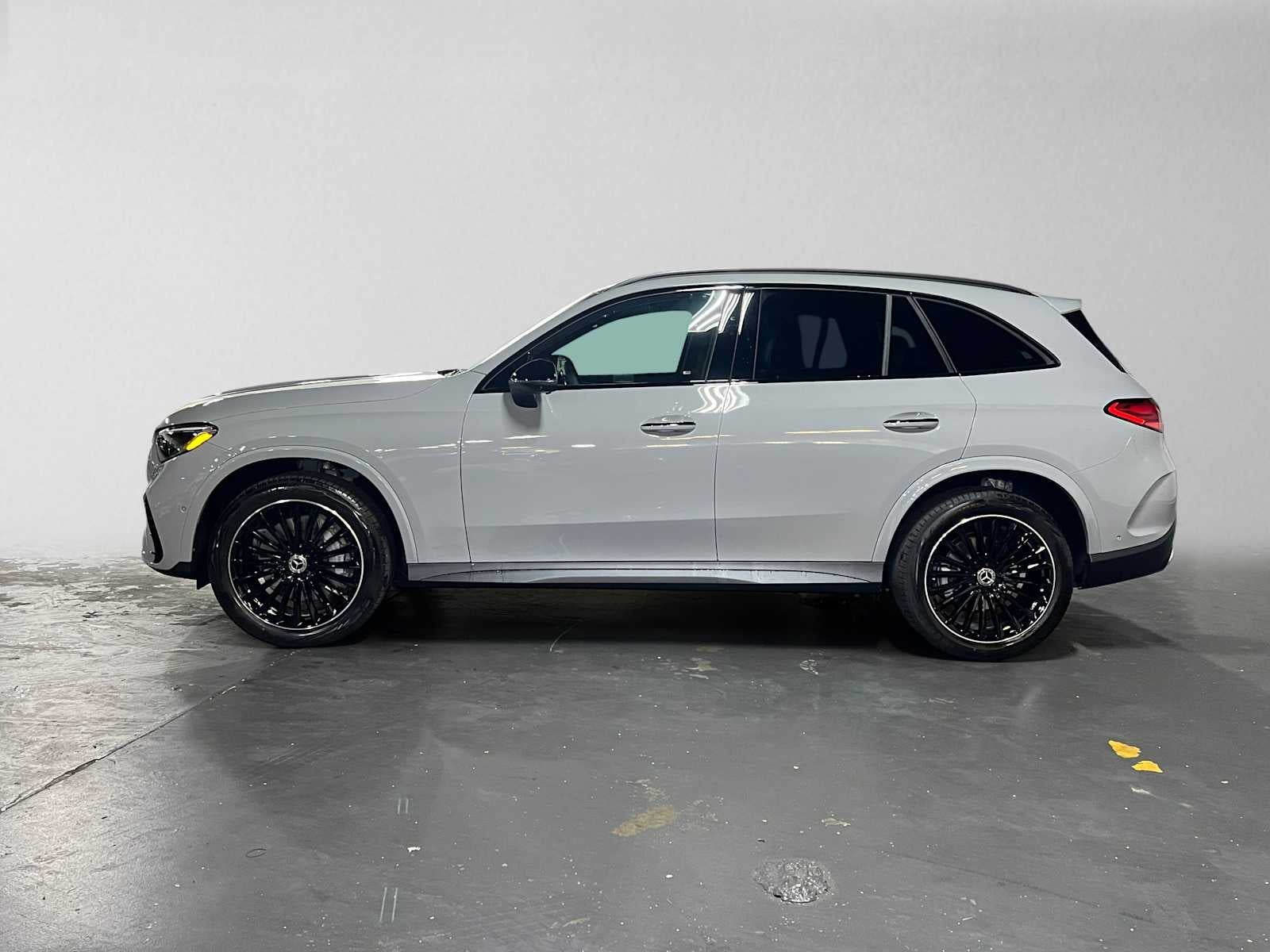 2027 Mercedes-Benz GLC 300 4MATIC® SUV
