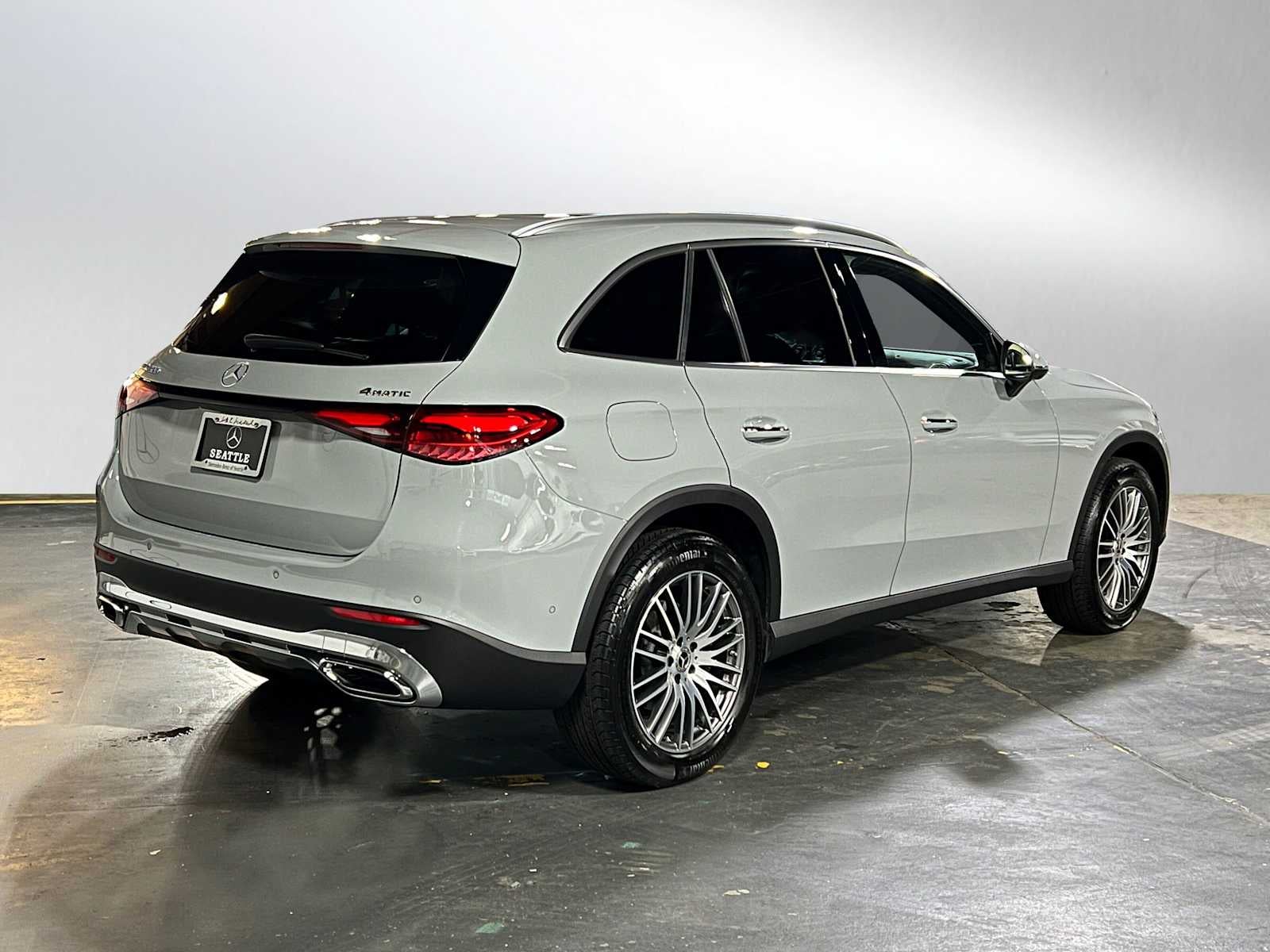 2025 Mercedes-Benz GLC GLC 300