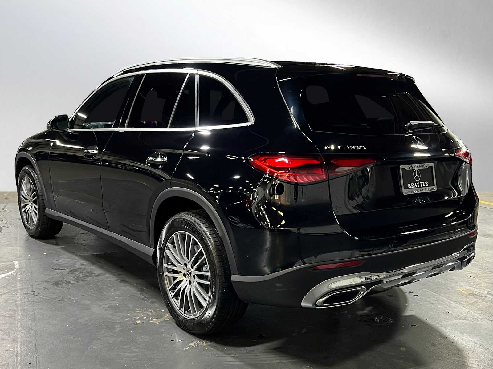2026 Mercedes-Benz GLC 300 4MATIC® SUV