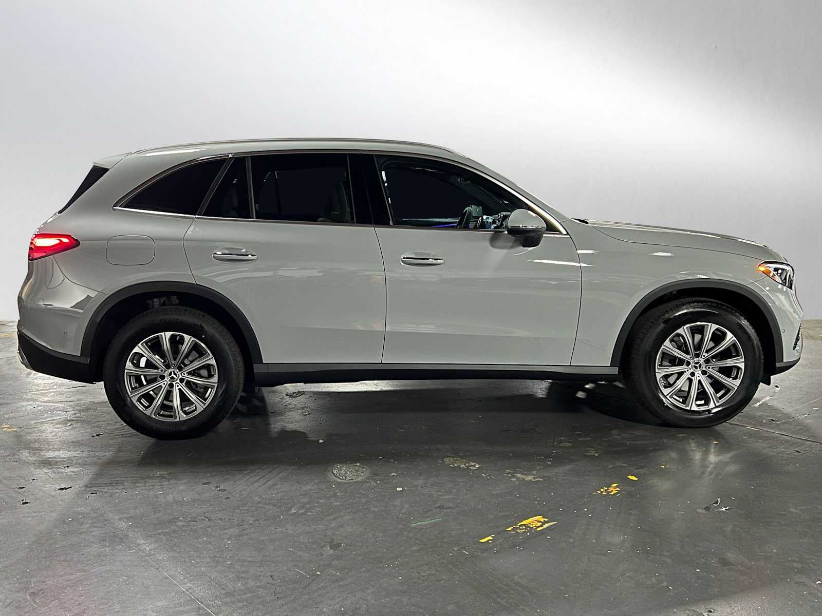 2025 Mercedes-Benz GLC GLC 300