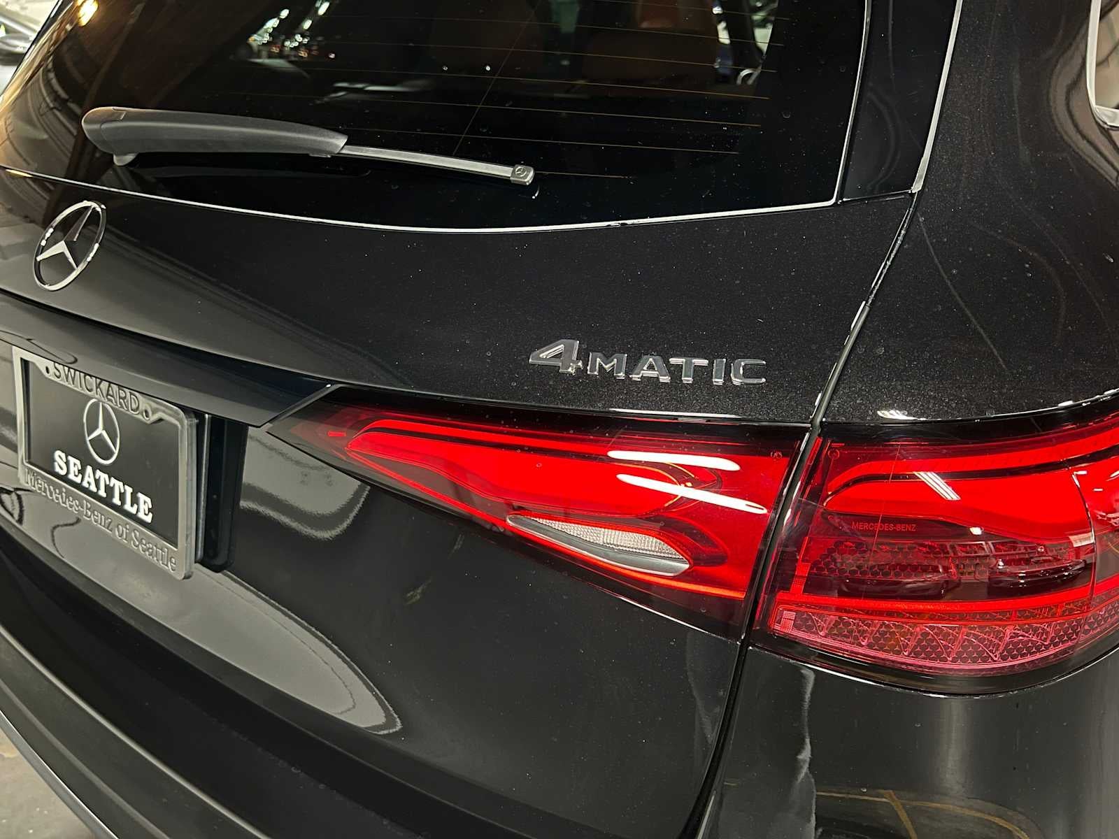 2026 Mercedes-Benz GLC 300 4MATIC® SUV