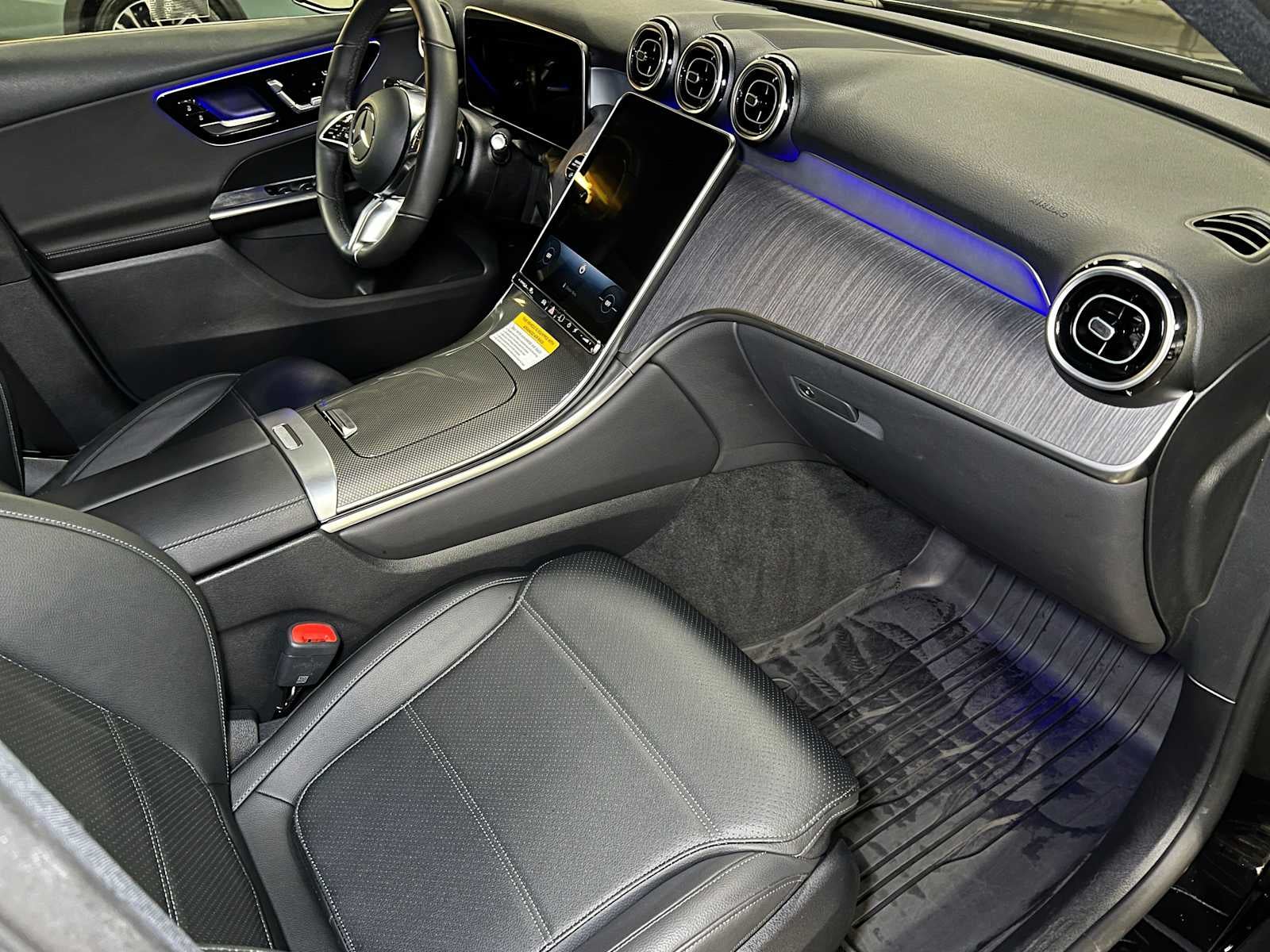 2025 Mercedes-Benz GLC GLC 300