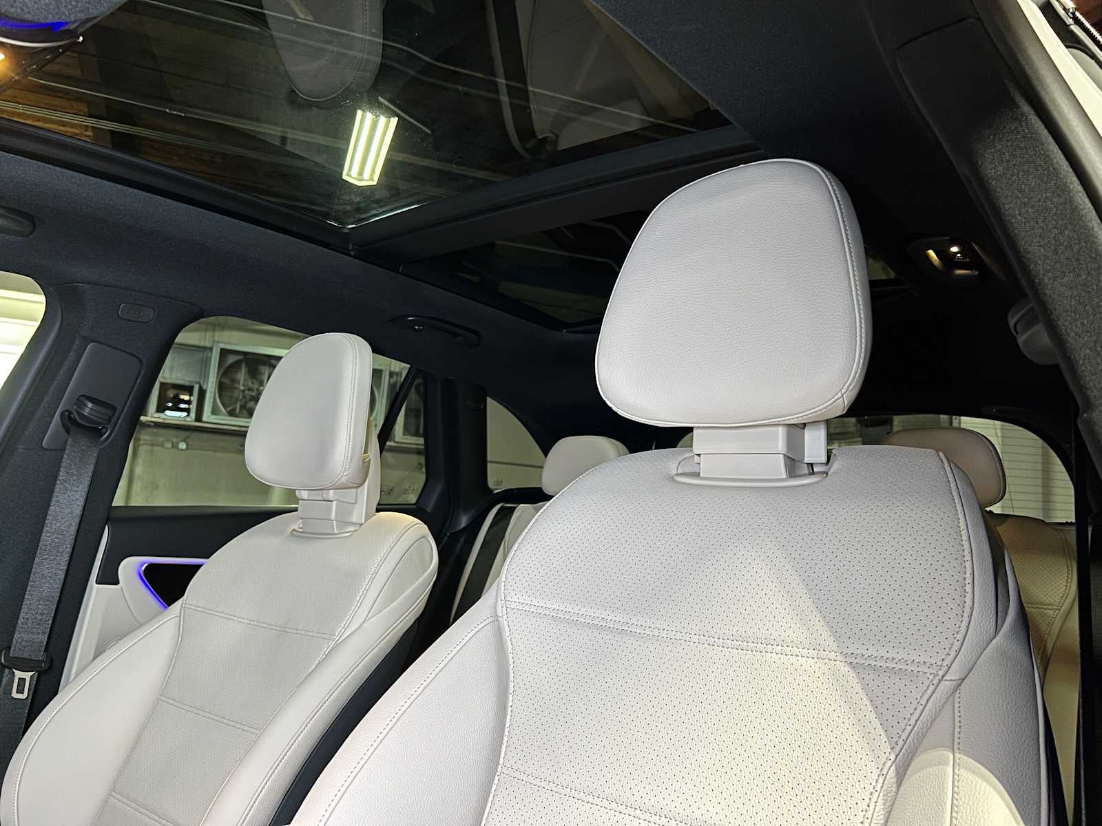 2025 Mercedes-Benz GLC 300 GLC 300