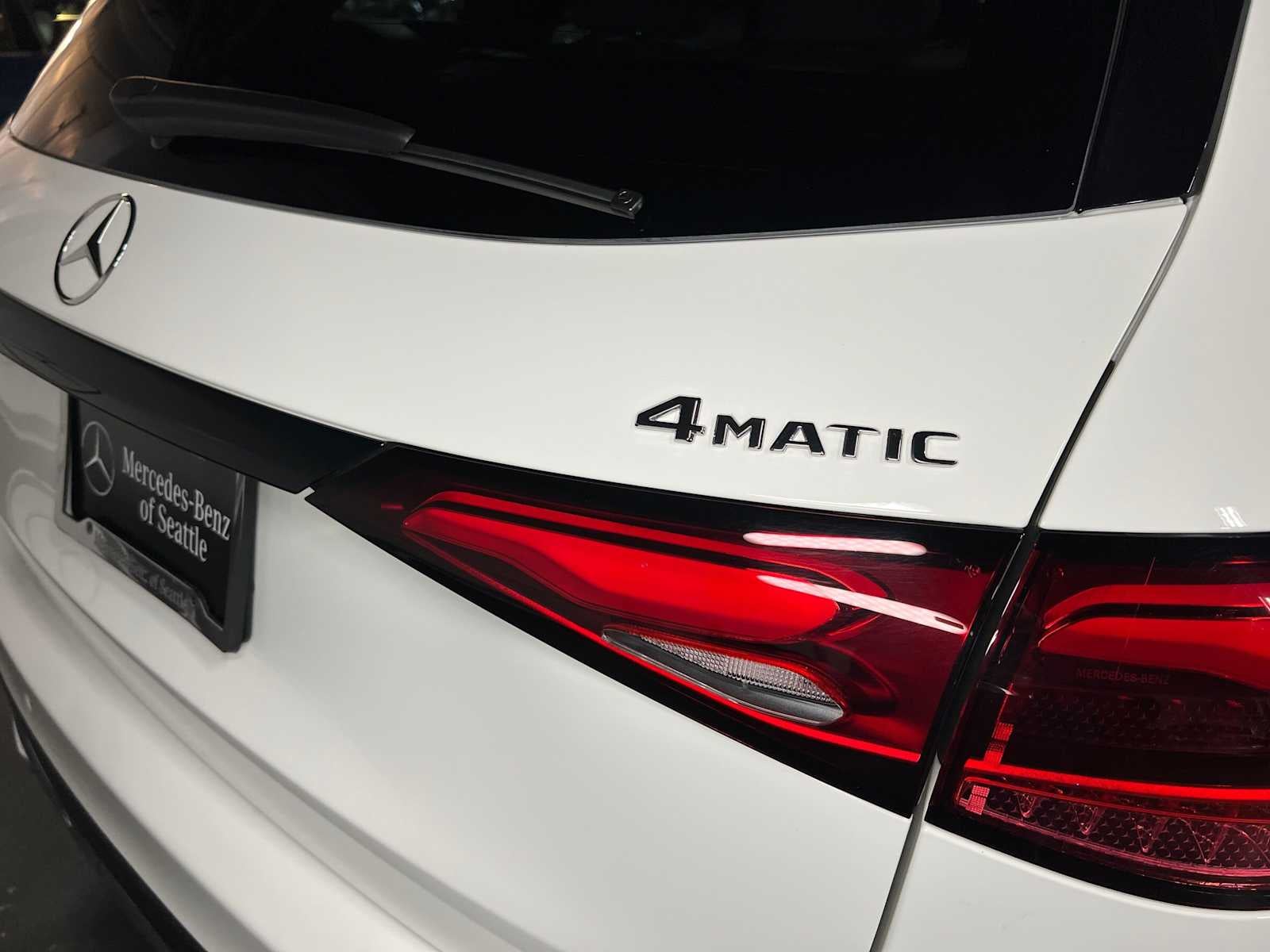 2026 Mercedes-Benz GLC 300 4MATIC® SUV