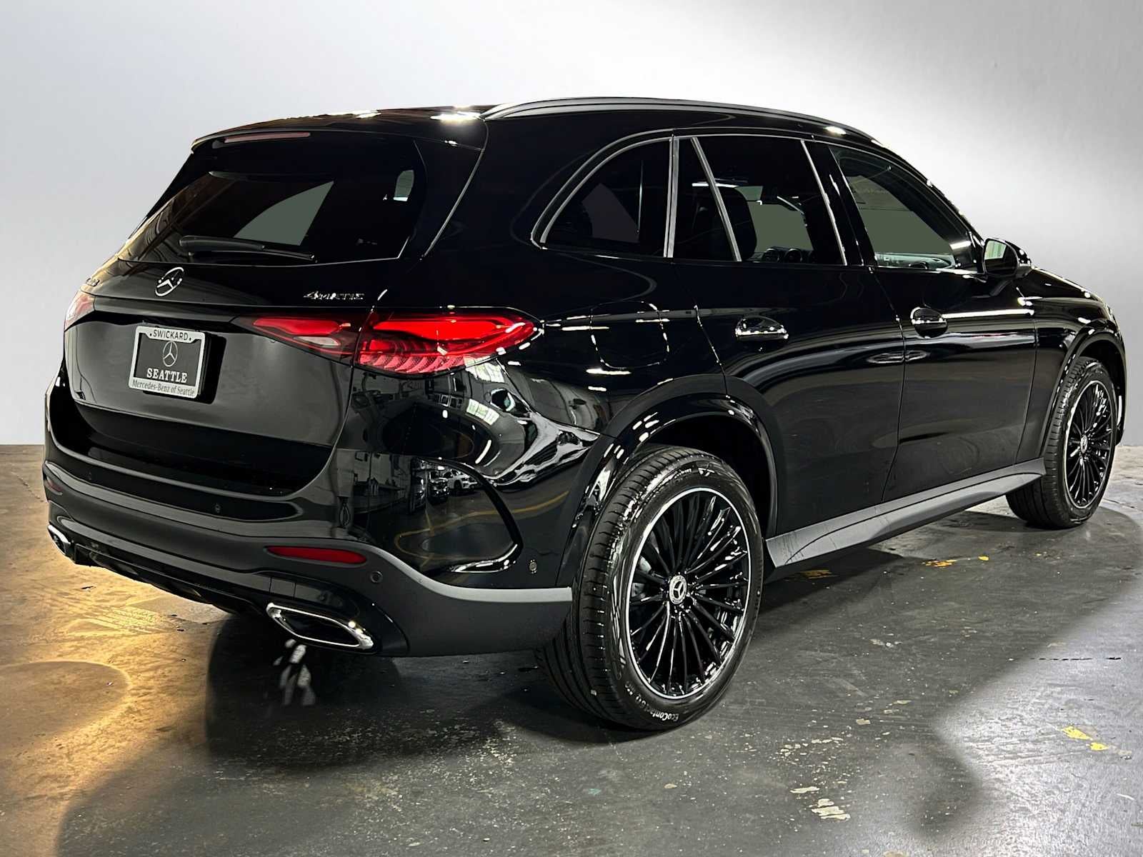 2026 Mercedes-Benz GLC 300 4MATIC® SUV