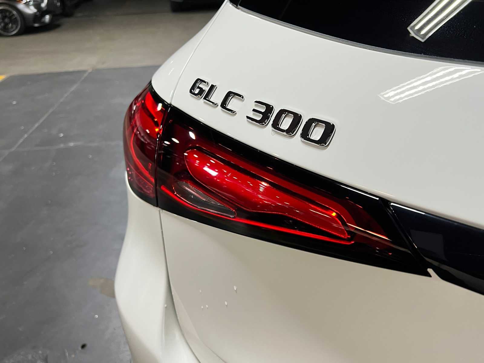 2025 Mercedes-Benz GLC GLC 300