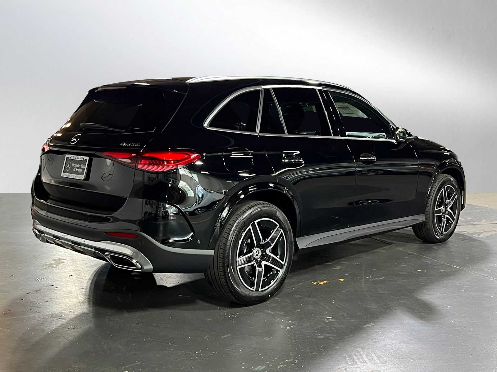 2026 Mercedes-Benz GLC 300 4MATIC® SUV