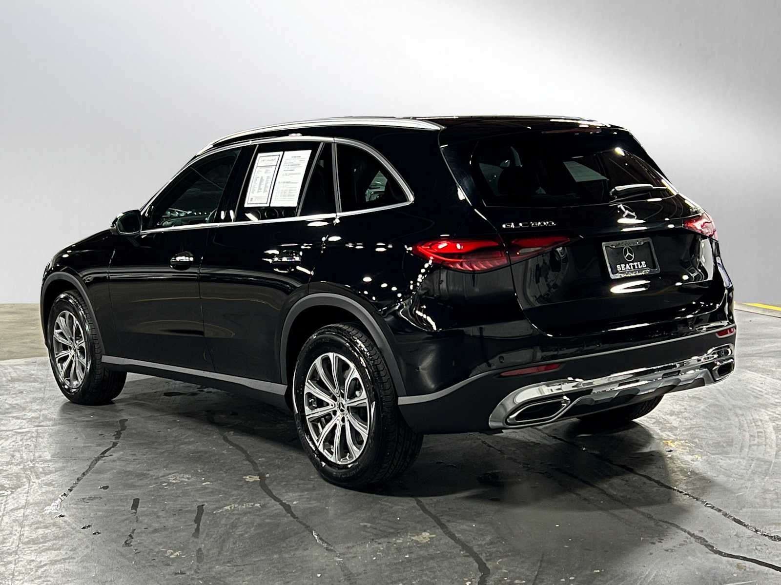 2025 Mercedes-Benz GLC GLC 300