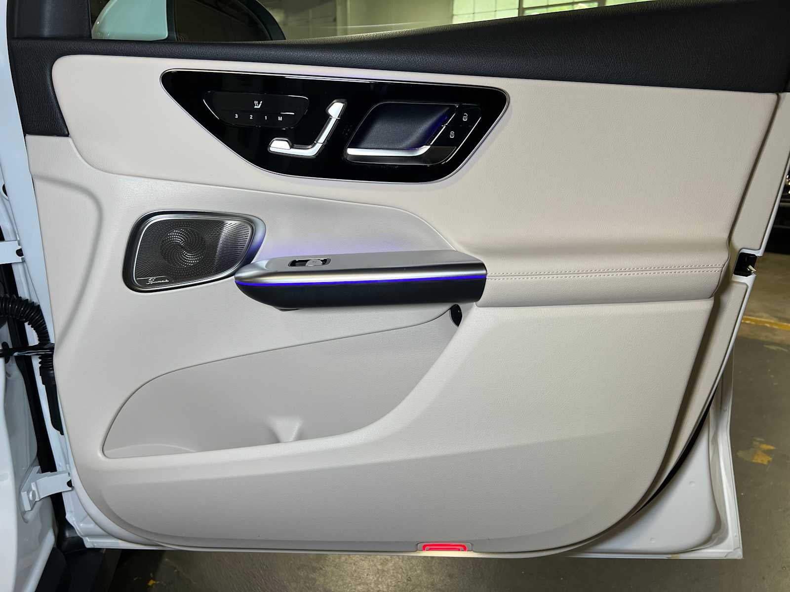 2025 Mercedes-Benz GLC GLC 300