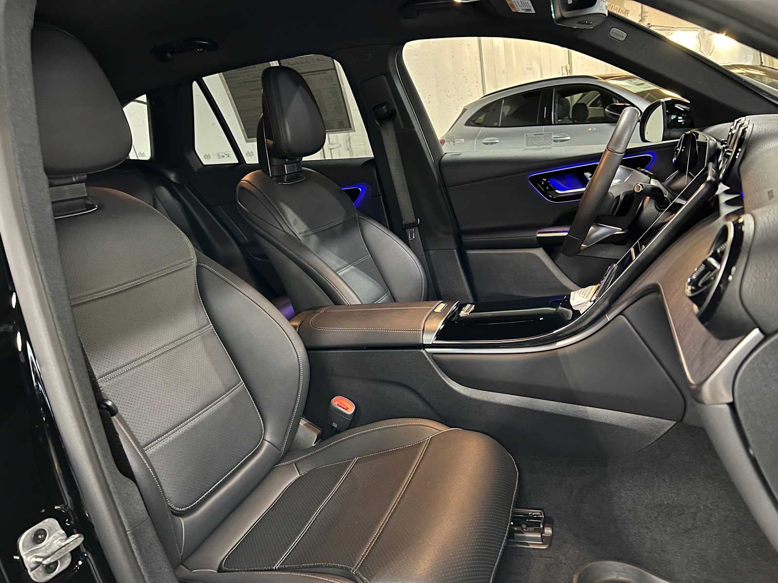 2025 Mercedes-Benz GLC GLC 300