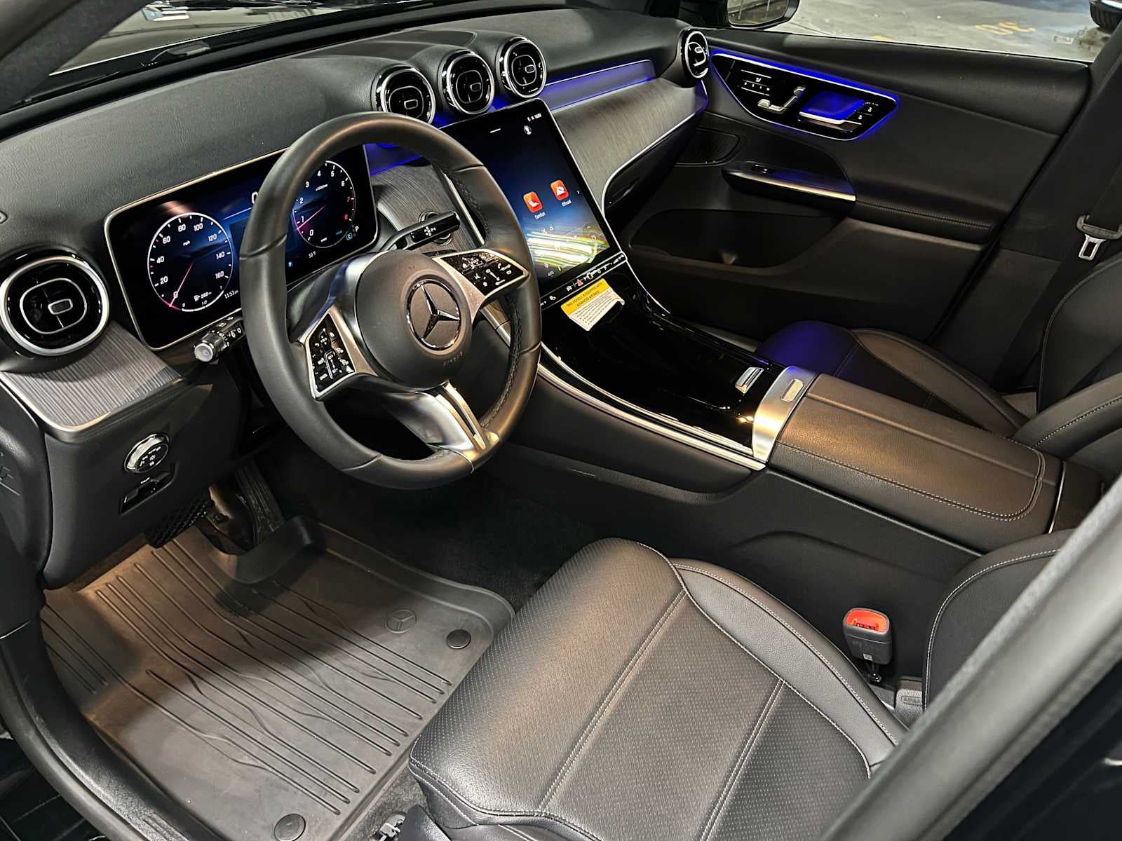 2025 Mercedes-Benz GLC GLC 300