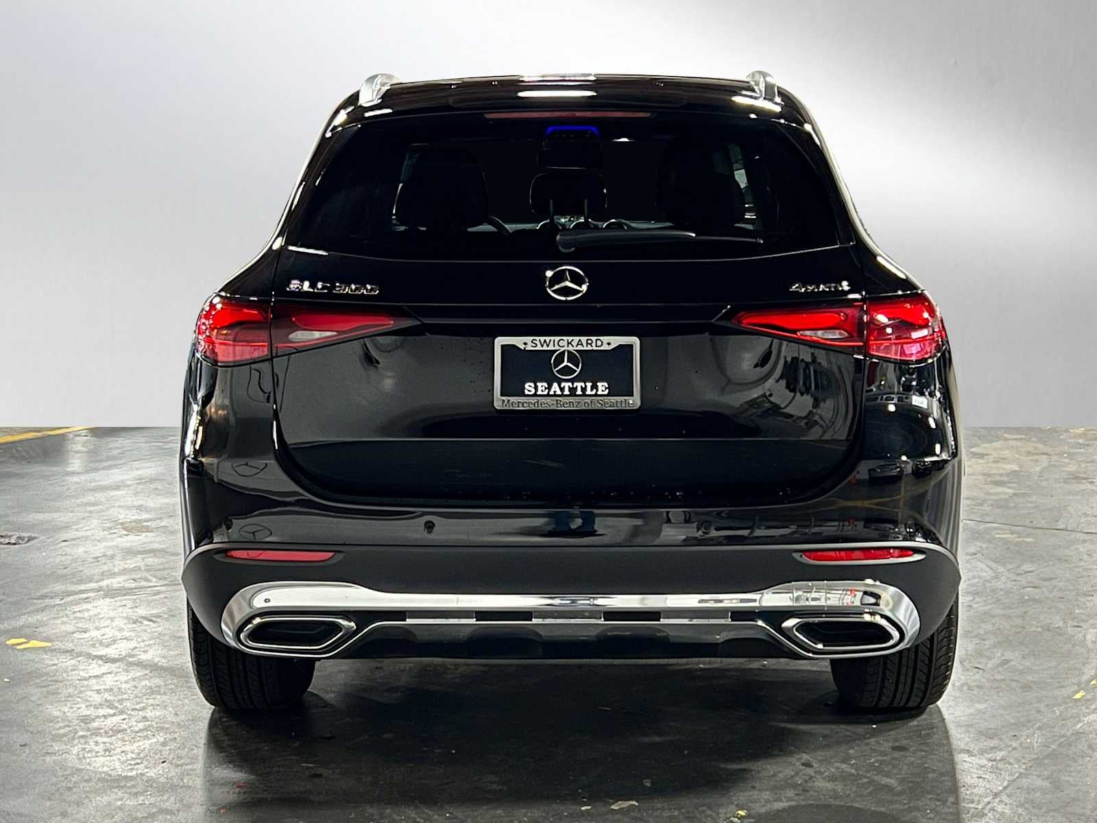 2025 Mercedes-Benz GLC GLC 300