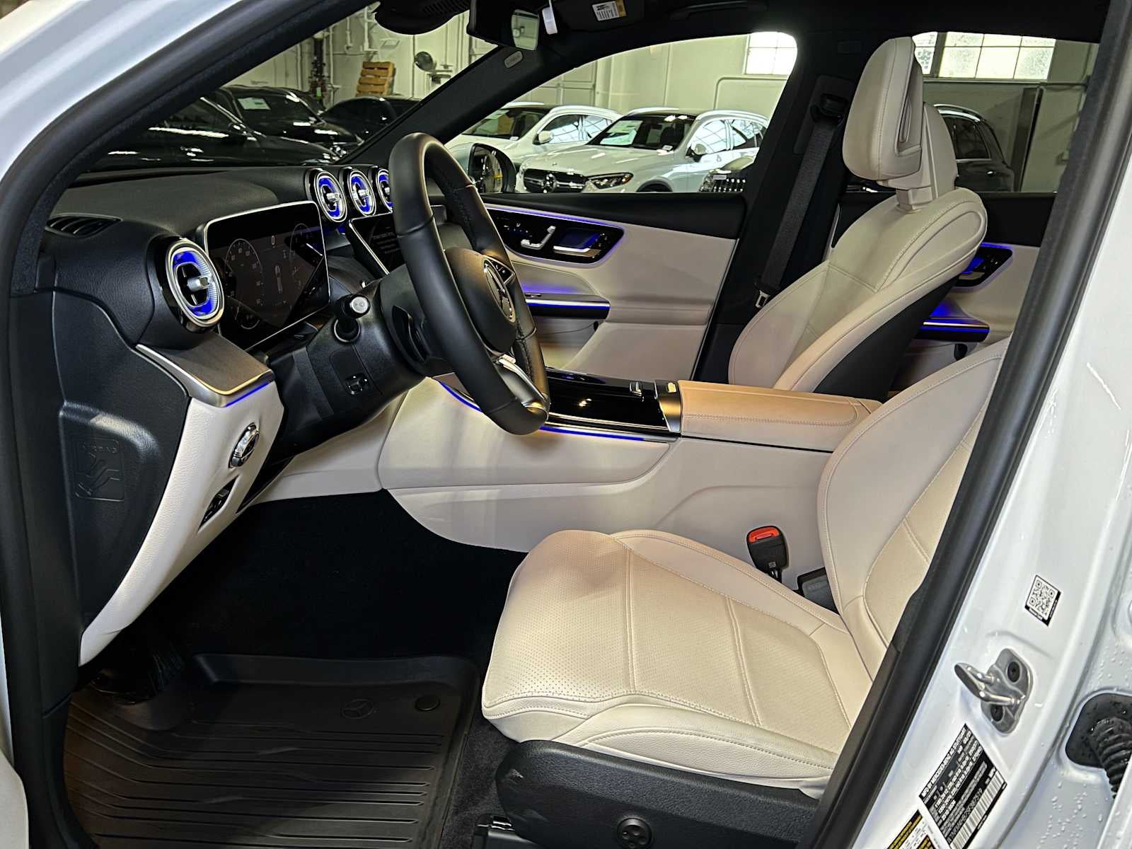 2025 Mercedes-Benz GLC GLC 300