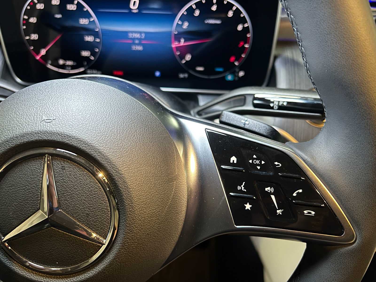 2025 Mercedes-Benz GLC GLC 300