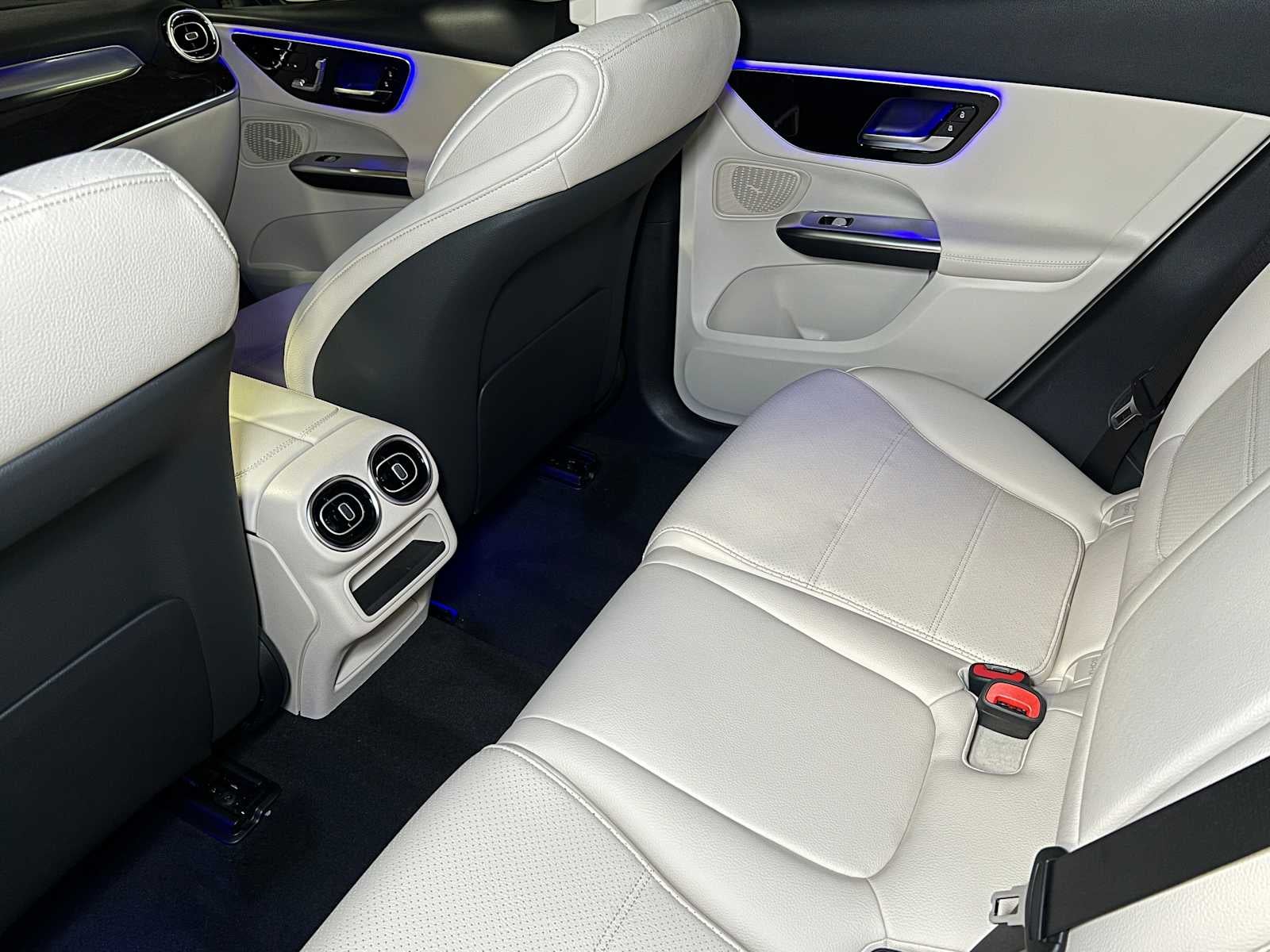 2025 Mercedes-Benz GLC GLC 300