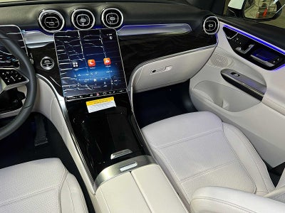 2025 Mercedes-Benz GLC GLC 300