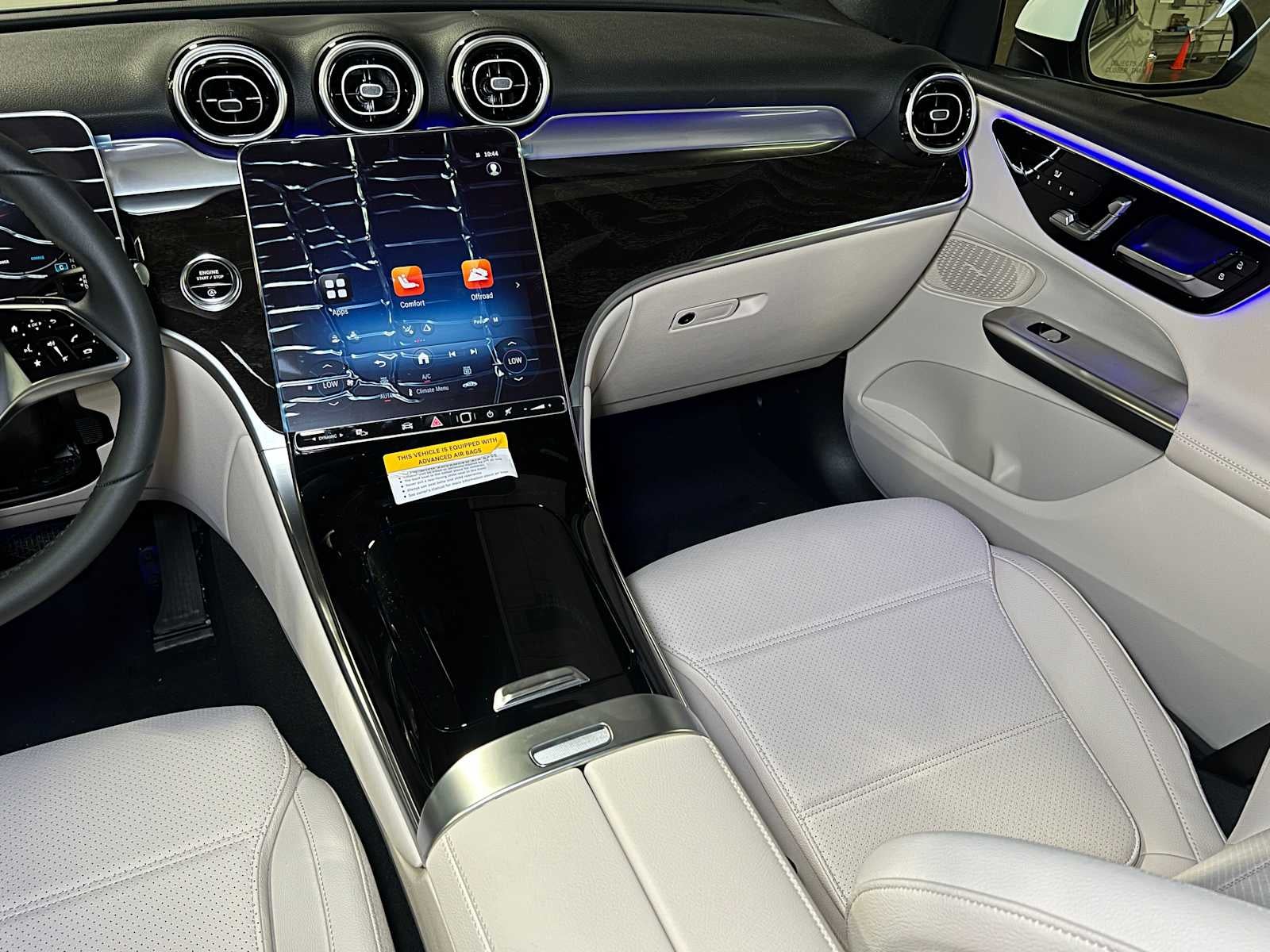 2025 Mercedes-Benz GLC GLC 300