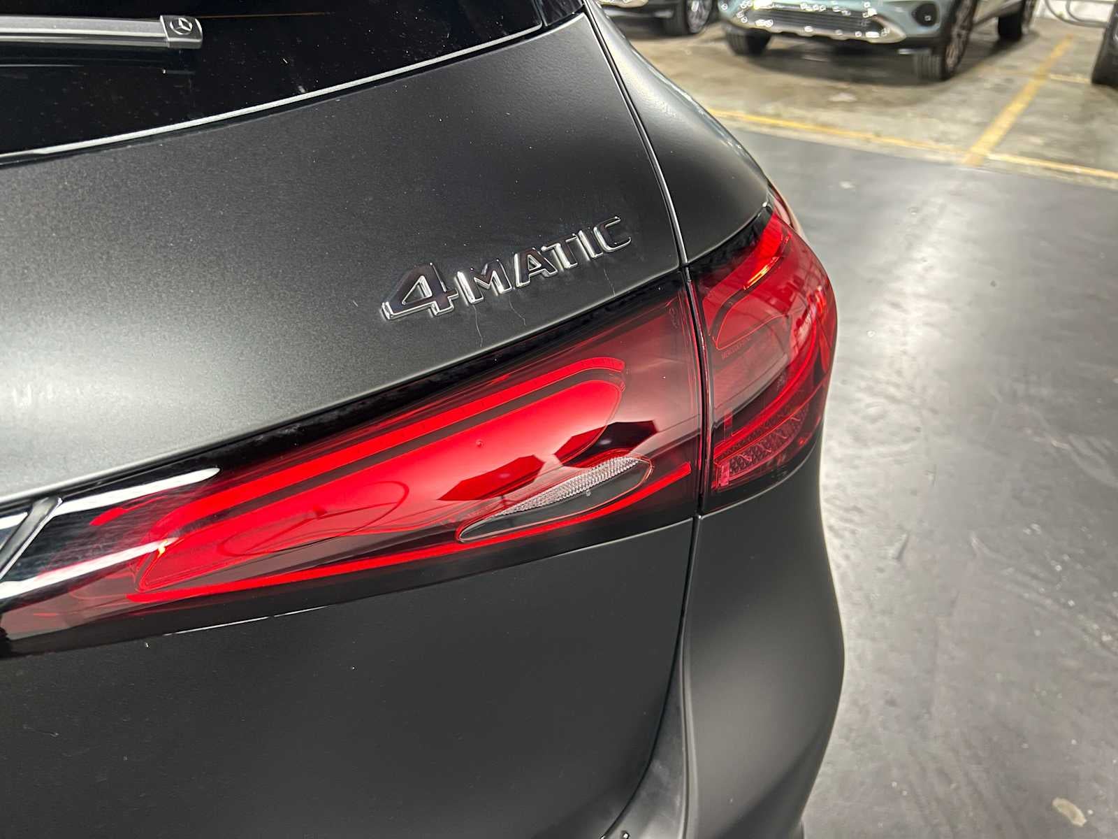 2025 Mercedes-Benz GLC GLC 300