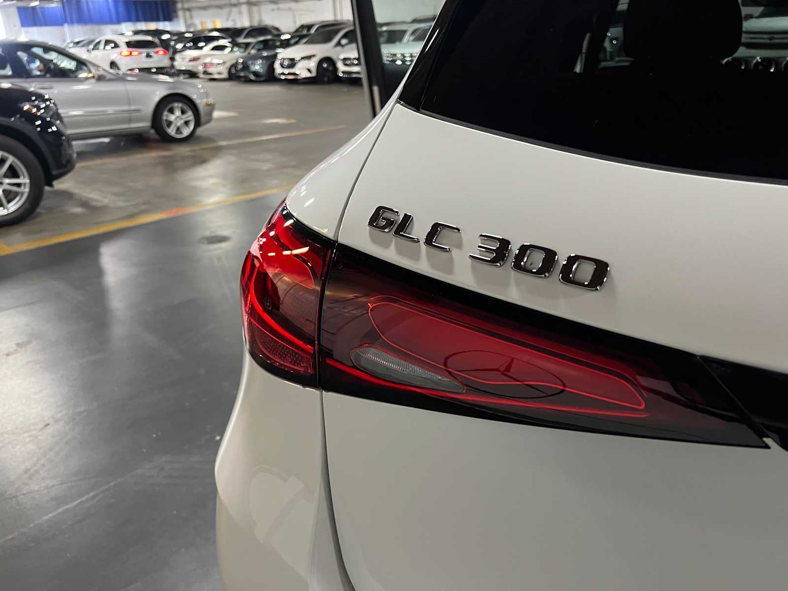 2025 Mercedes-Benz GLC 300 4MATIC® SUV