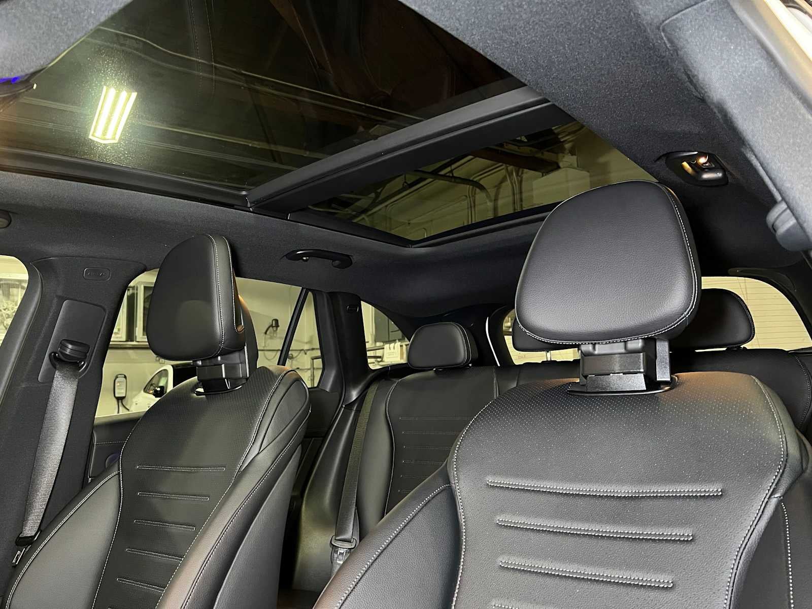 2025 Mercedes-Benz GLC 300 4MATIC® SUV