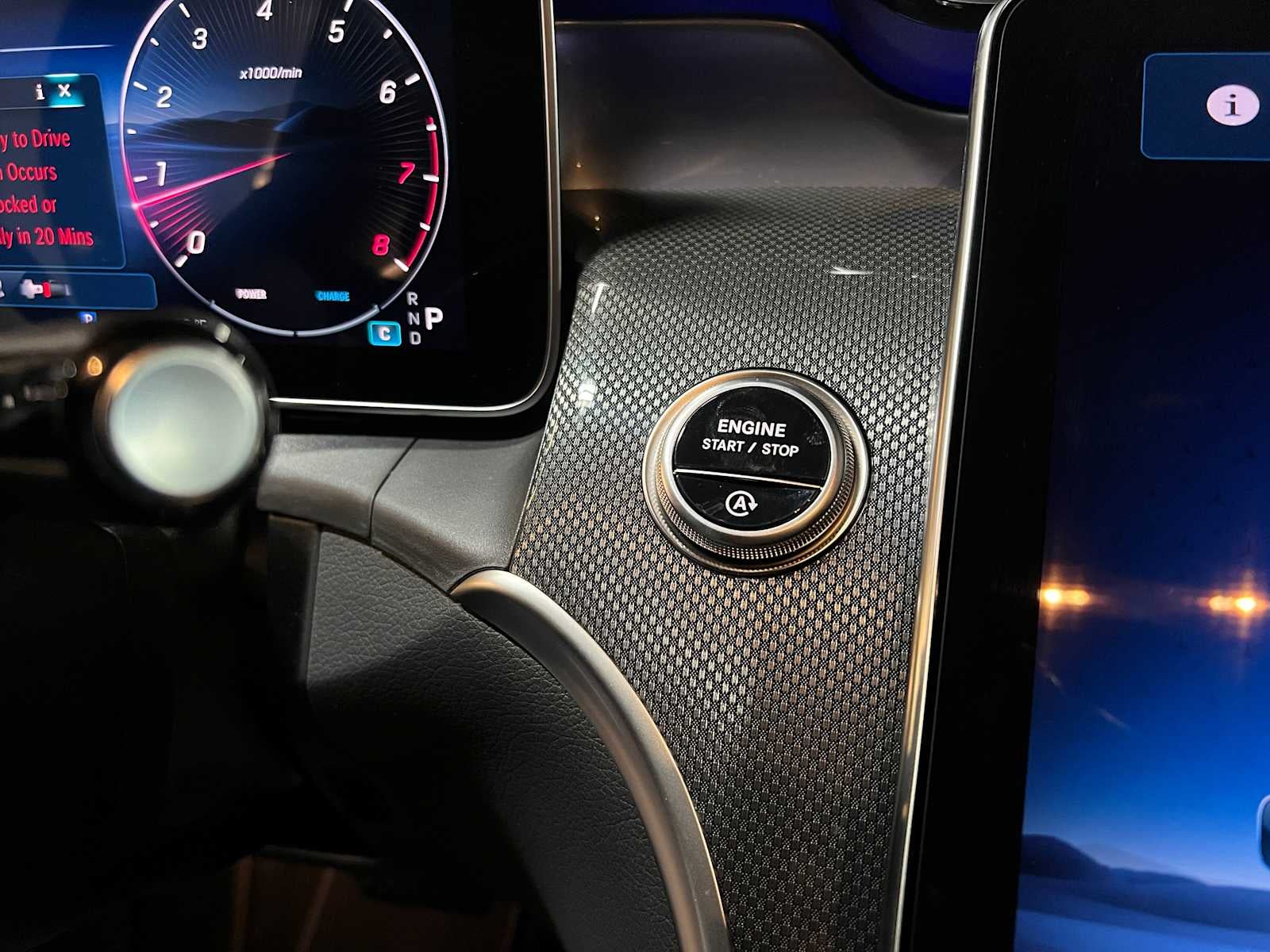 2025 Mercedes-Benz GLC 300 4MATIC® SUV