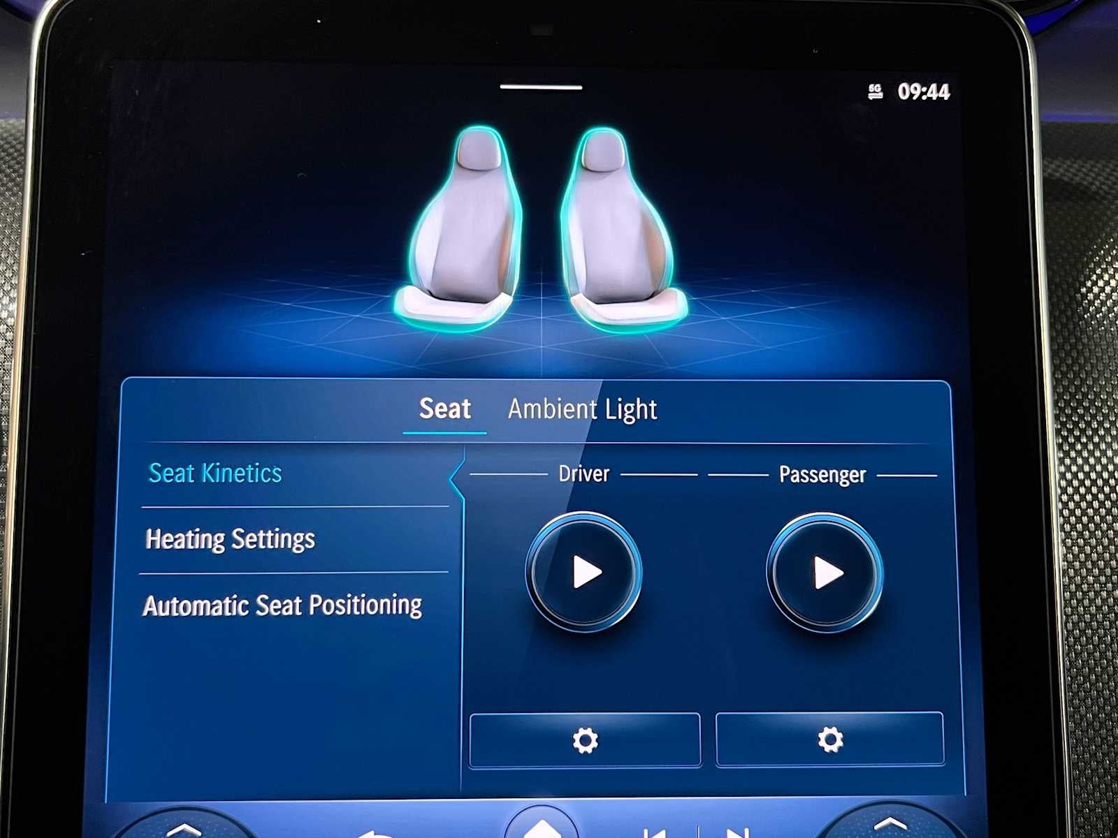 2025 Mercedes-Benz GLC 300 4MATIC® SUV