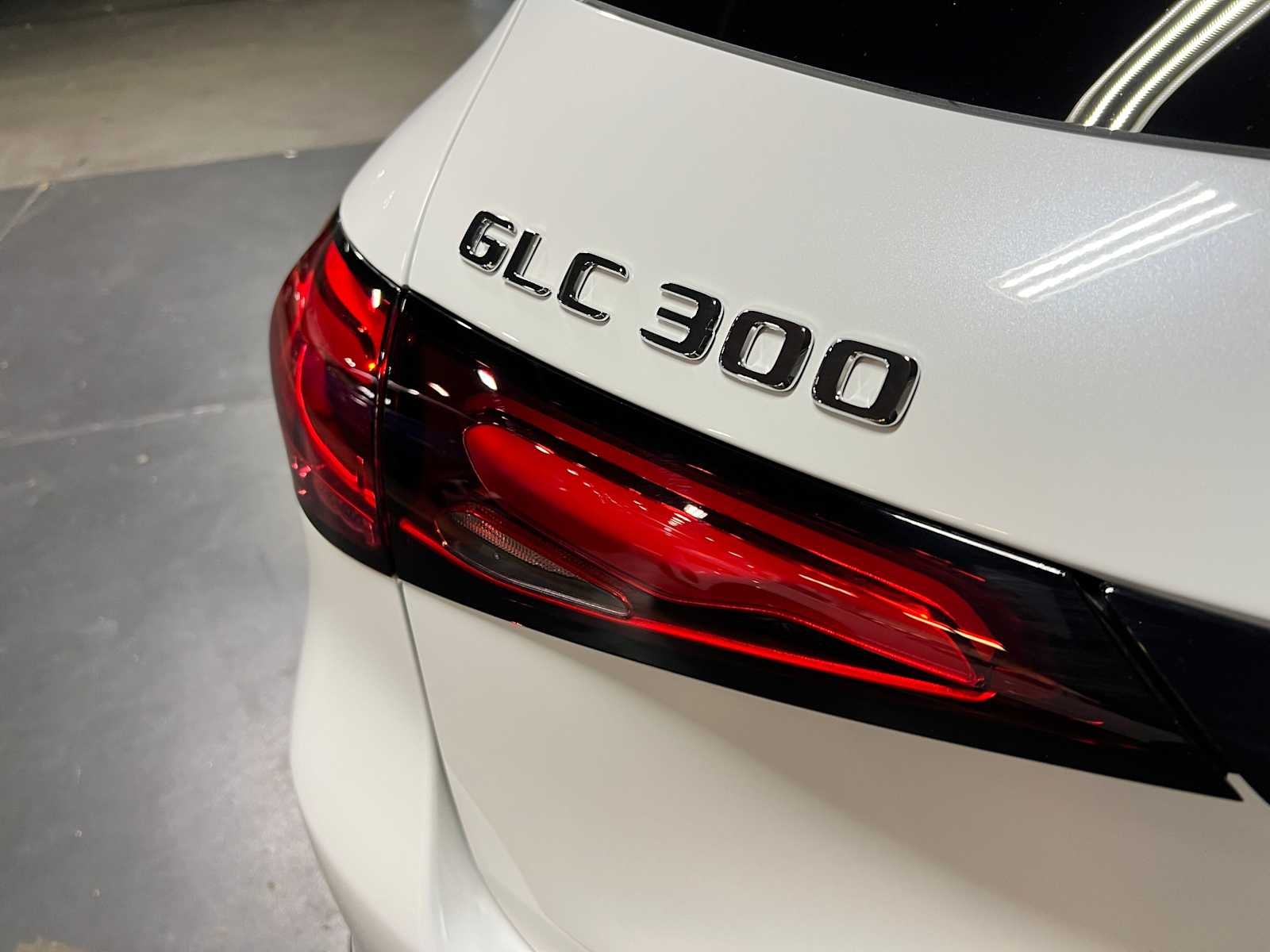 2025 Mercedes-Benz GLC 300 4MATIC® SUV